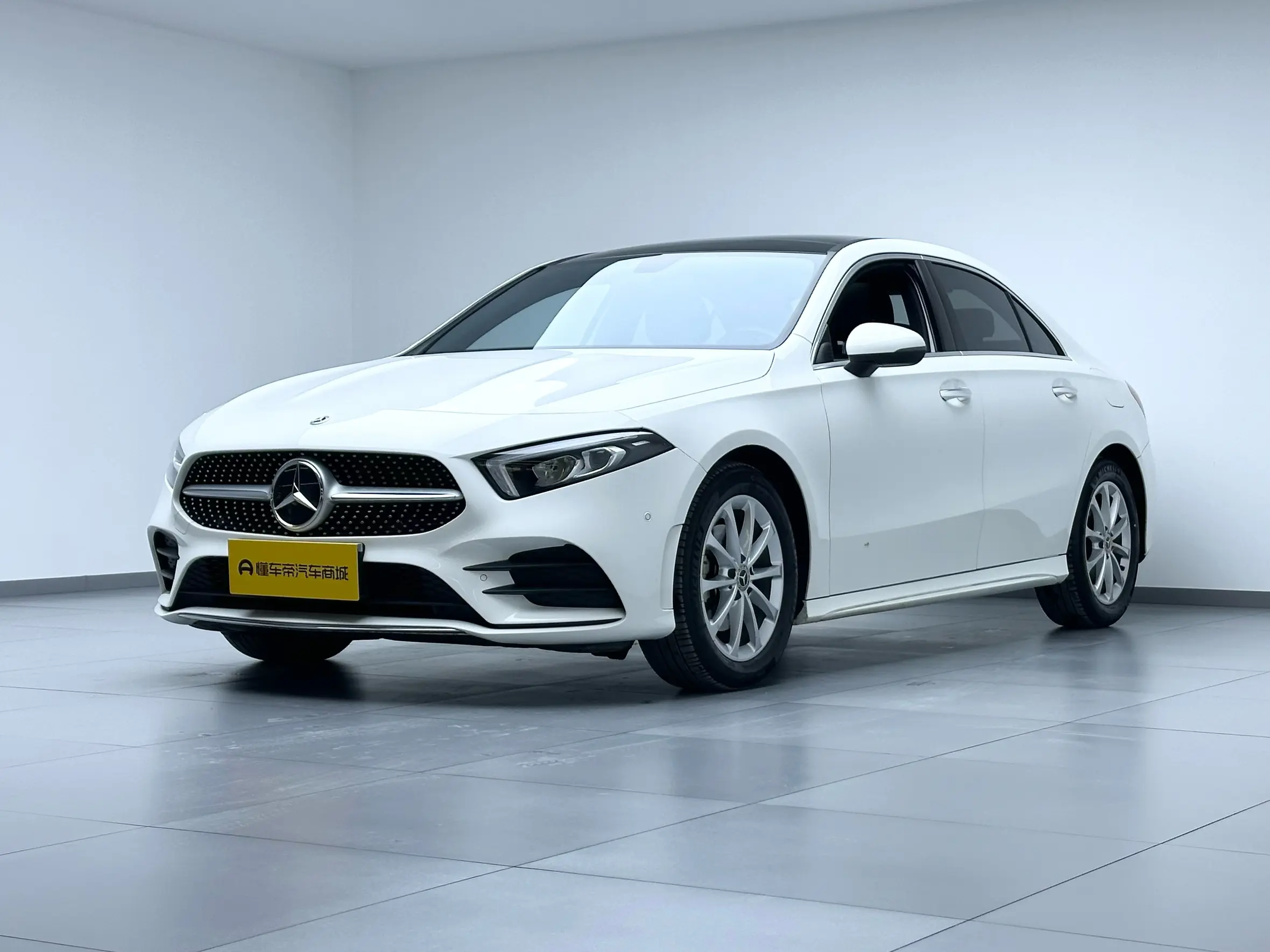 Mercedes-Benz Mercedes Benz A Class  из Китая
