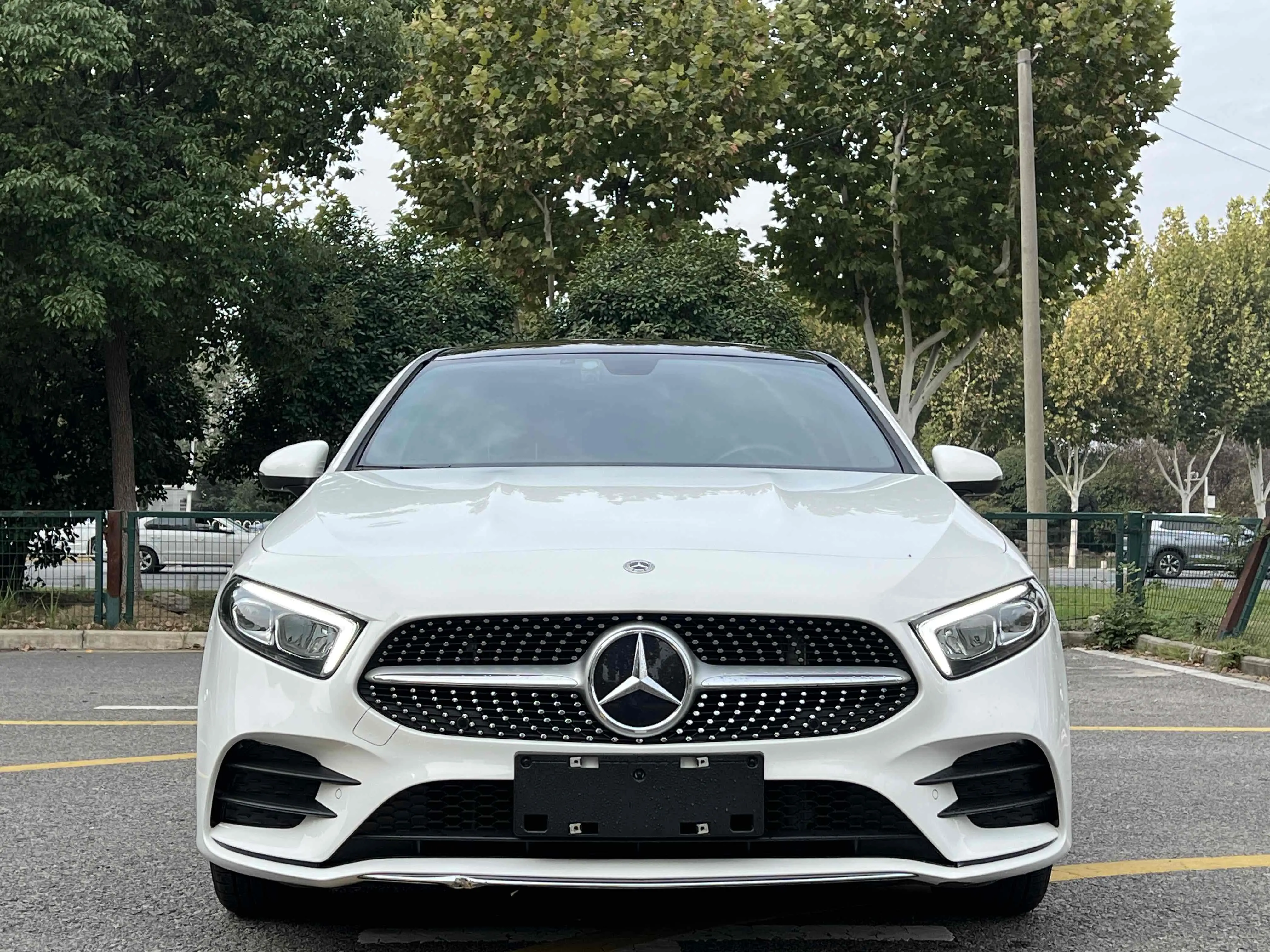 Mercedes-Benz Mercedes Benz A Class  из Китая