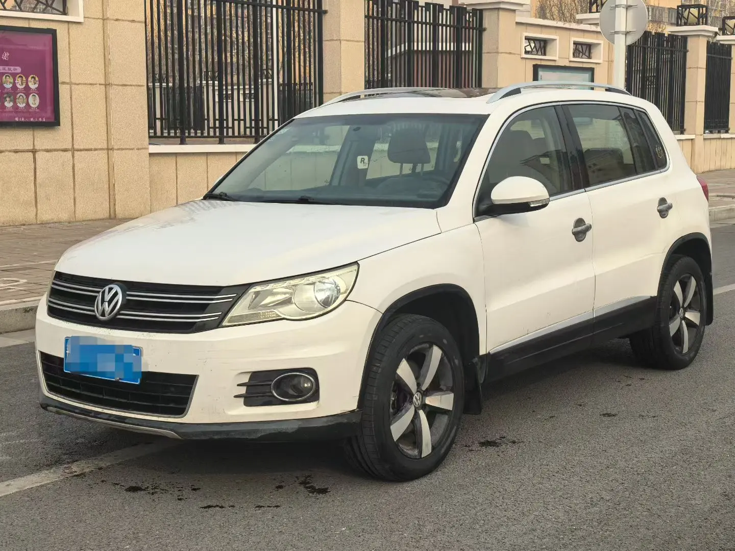 Volkswagen Tiguan  из Китая