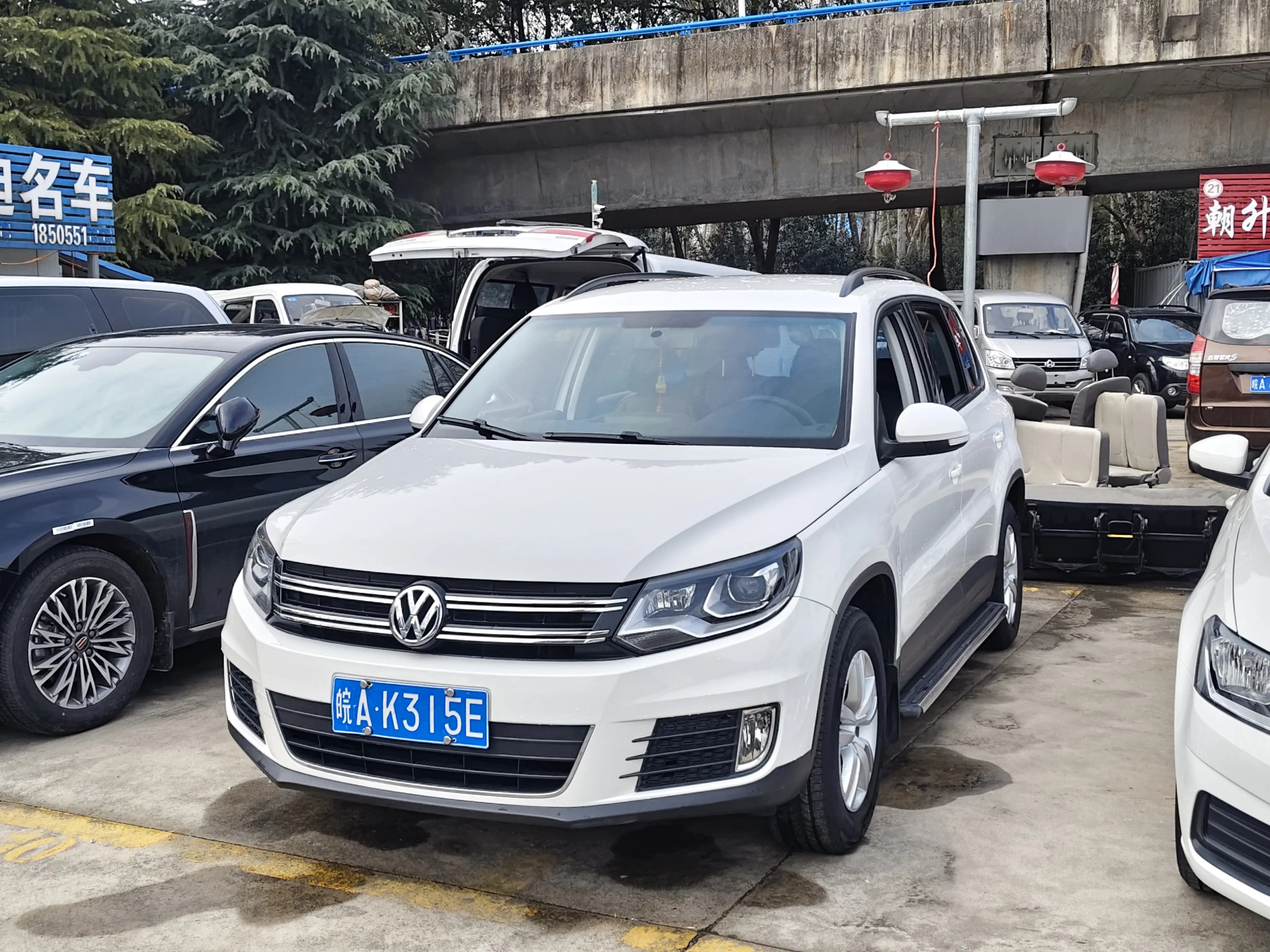 Volkswagen Tiguan  из Китая