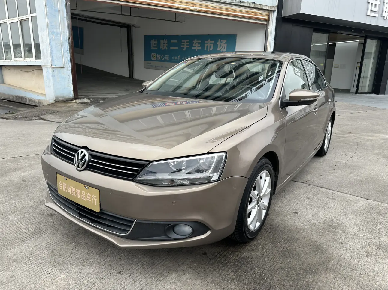 Volkswagen Sagitar  из Китая