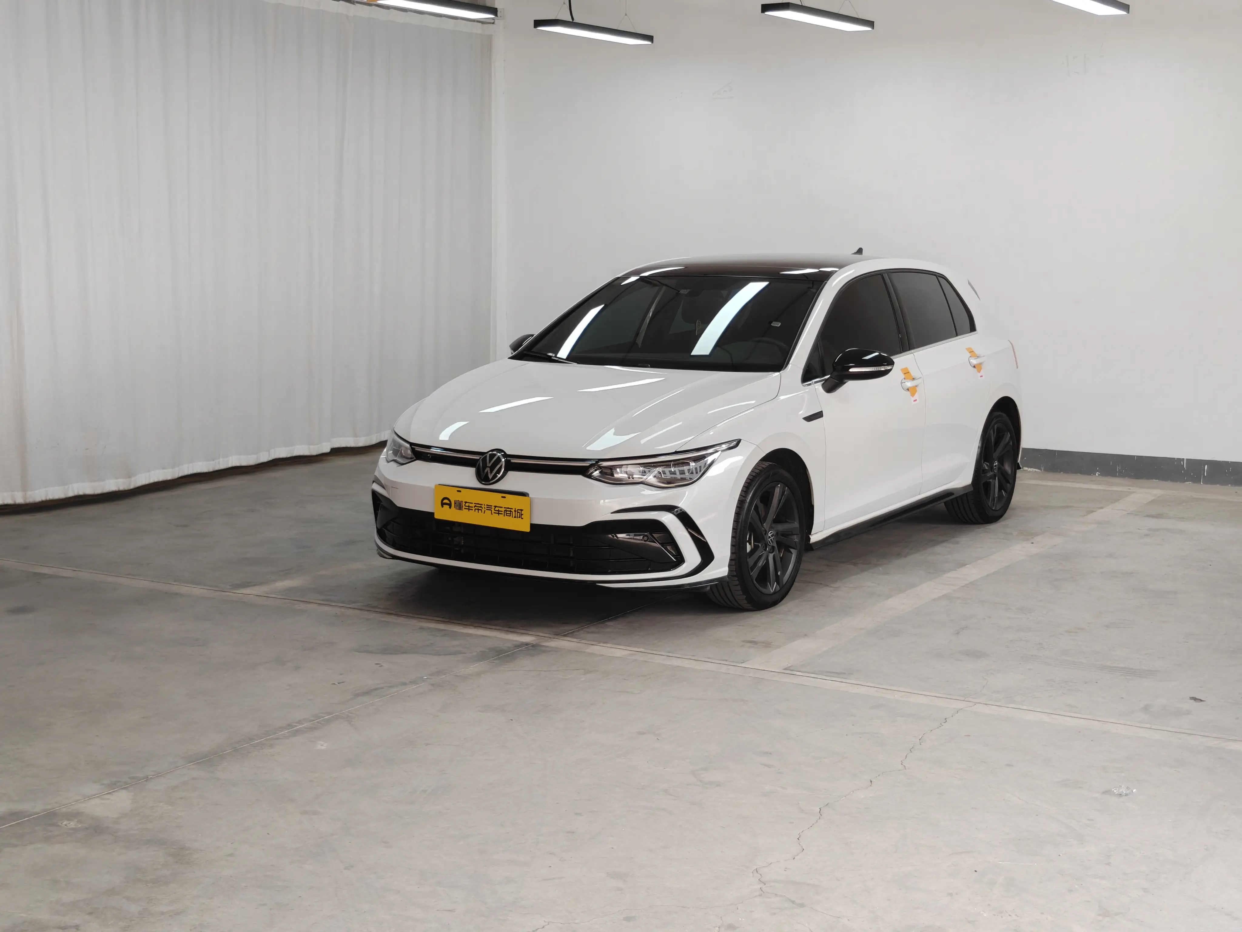 Volkswagen Golf  из Китая