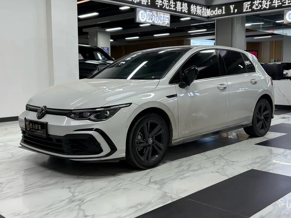 Volkswagen Golf  из Китая