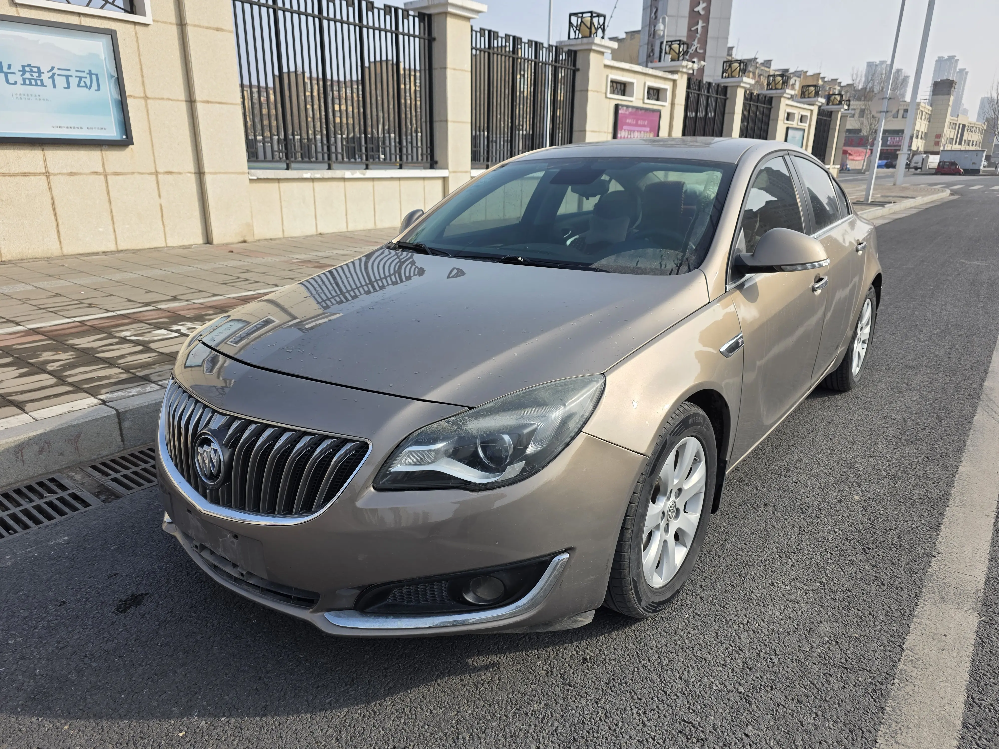 Buick Majesty  из Китая