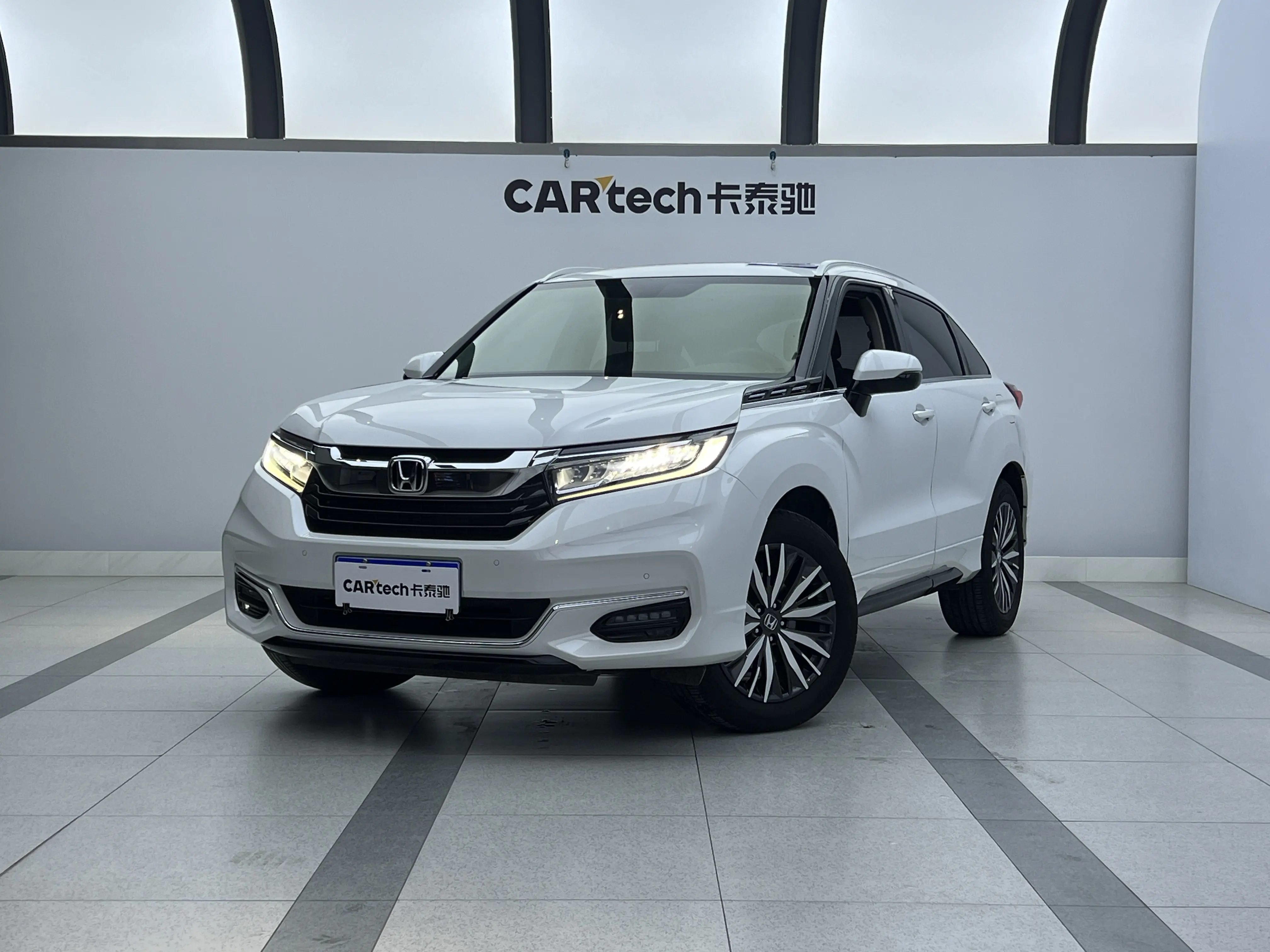 Honda Avancier (Crown Road)  из Китая
