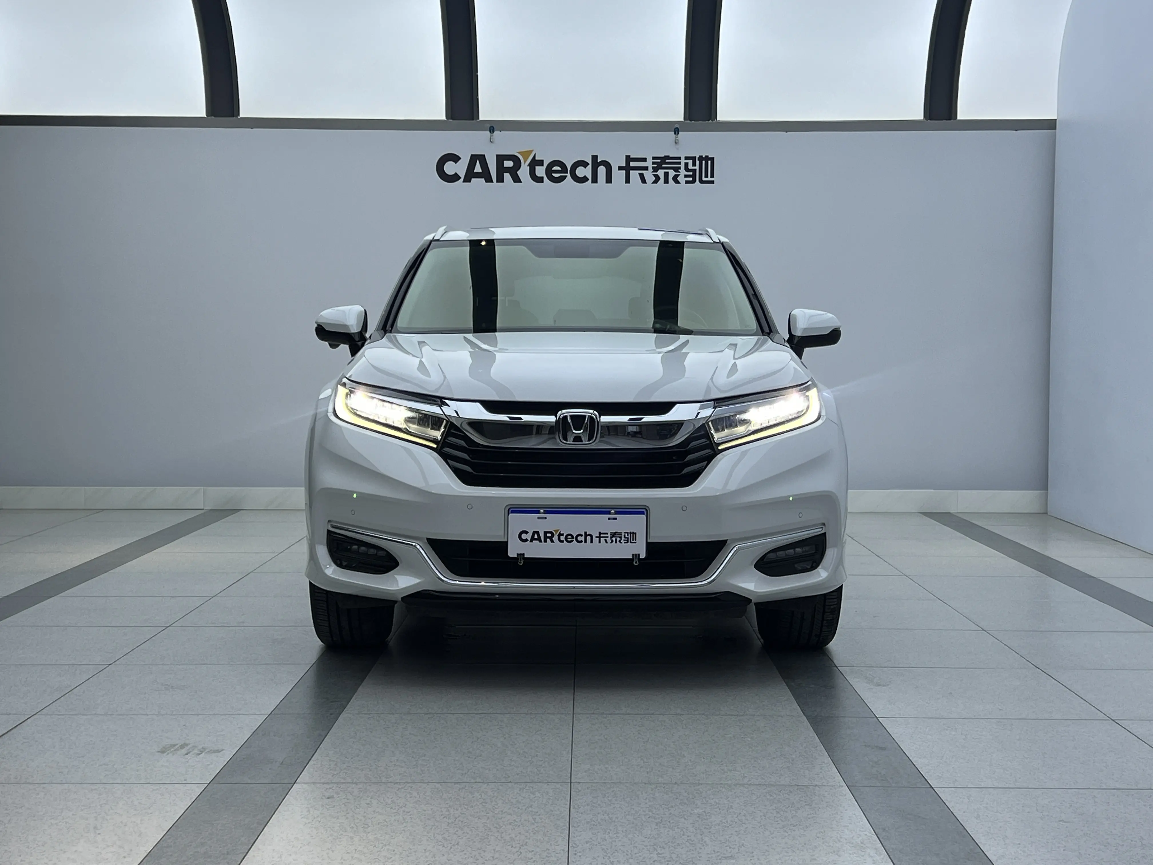 Honda Avancier (Crown Road)  из Китая