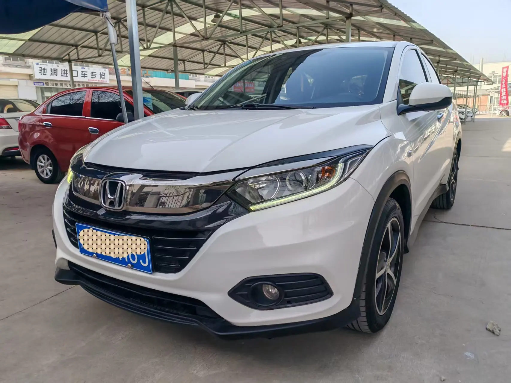Honda Vezel (Binzhi)  из Китая