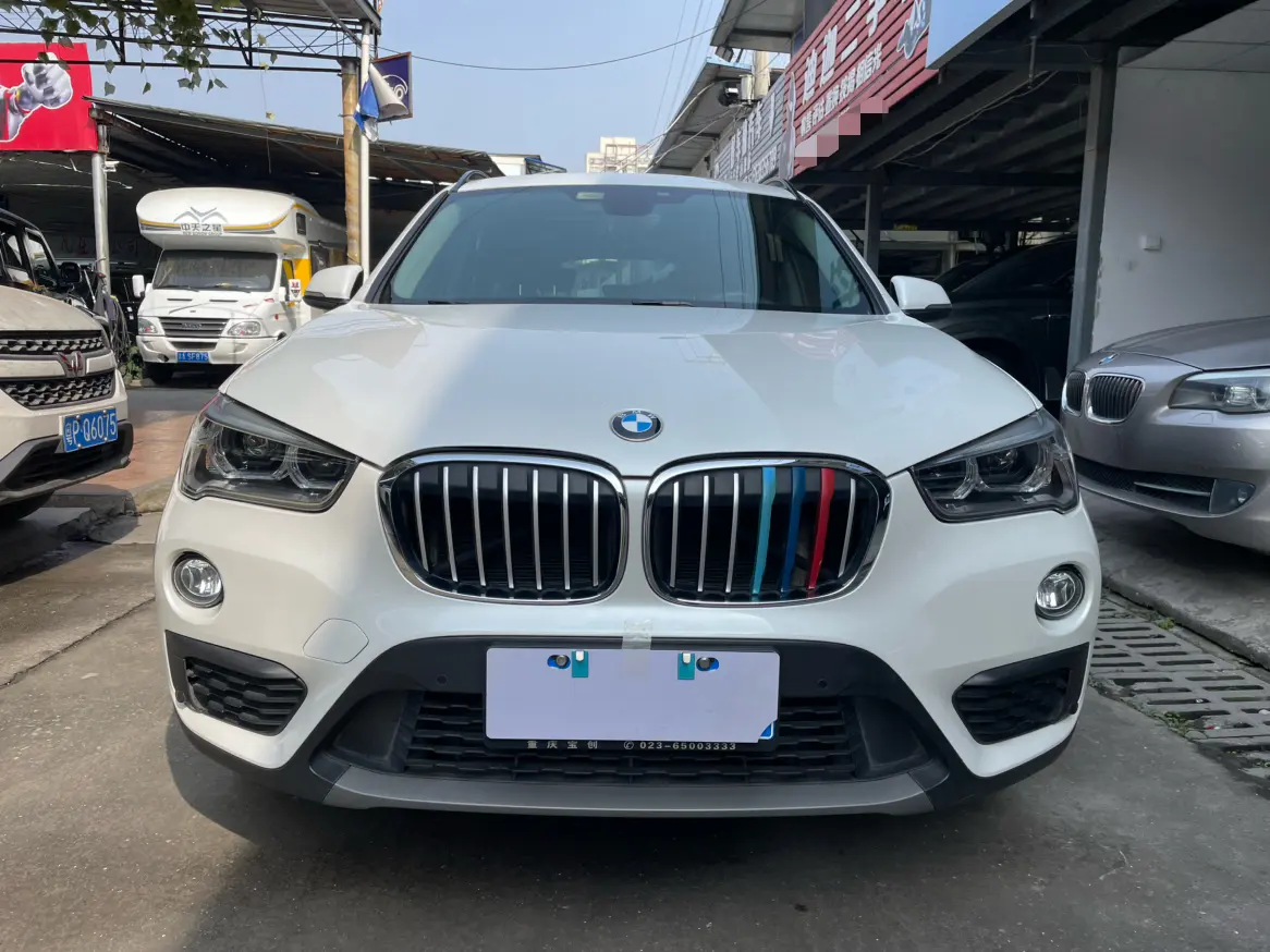 BMW X1  из Китая