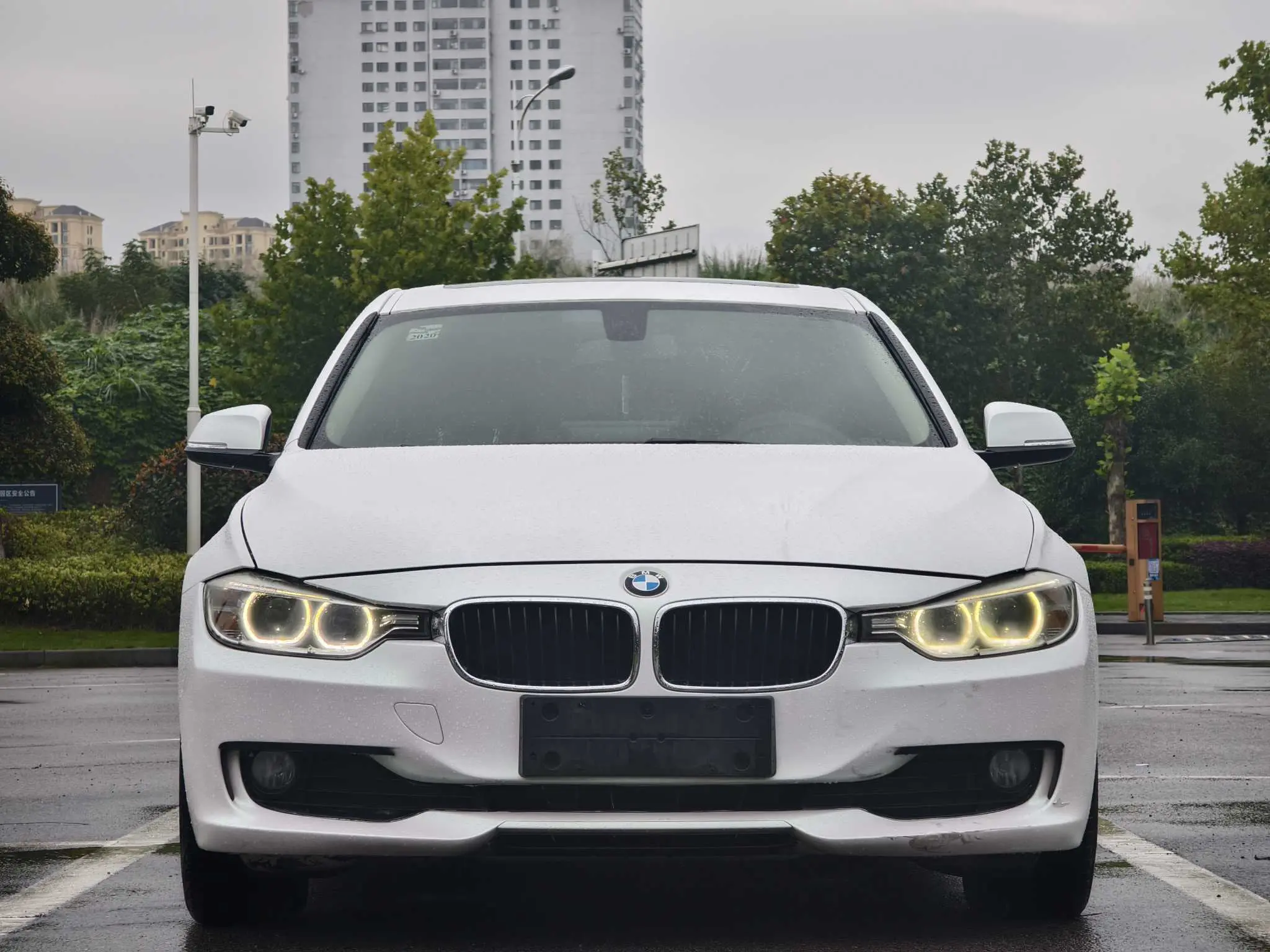 BMW 3 Series  из Китая