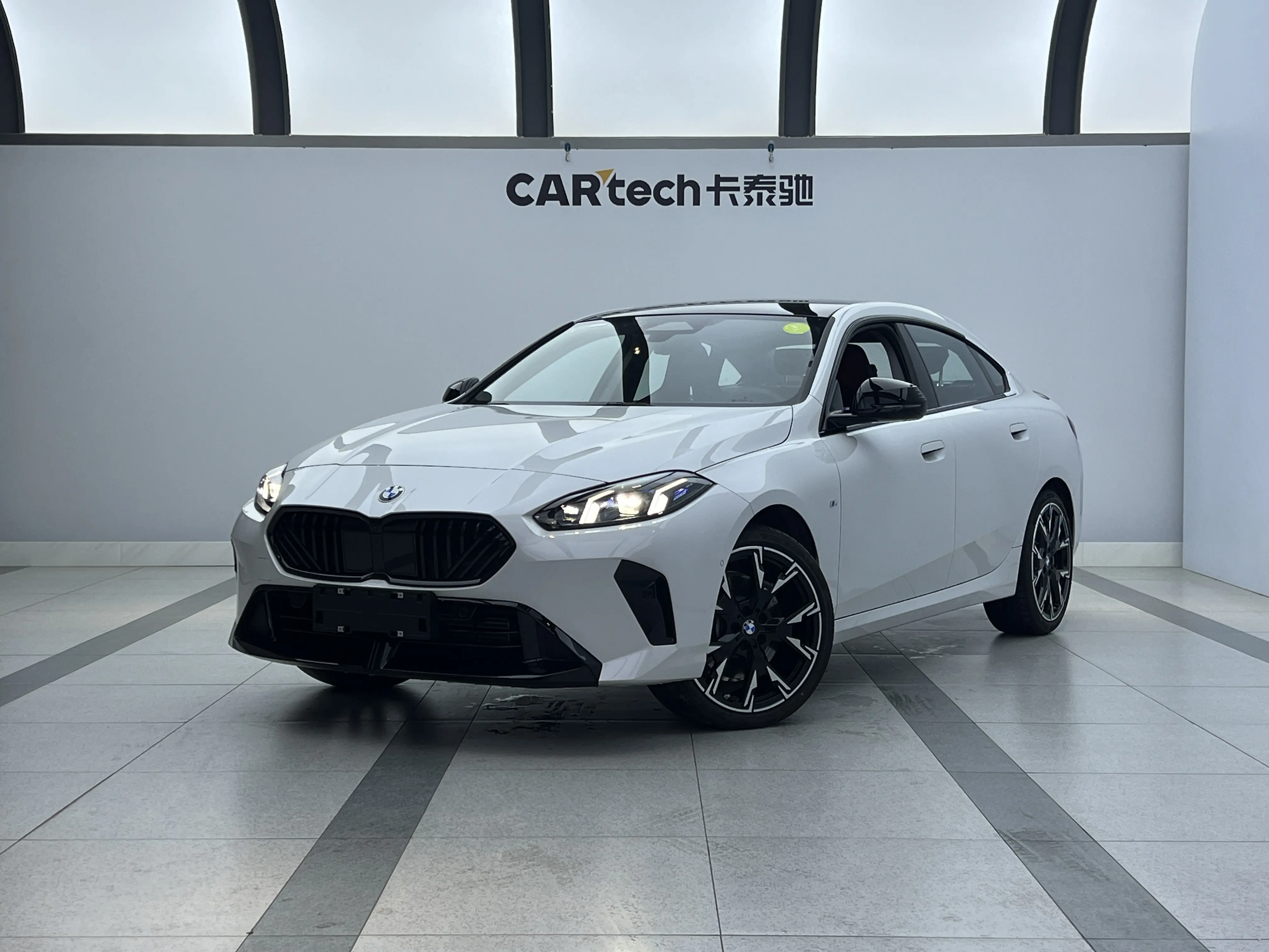 BMW 2 Series  из Китая