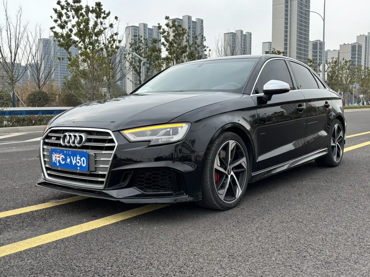 Audi S3  из Китая