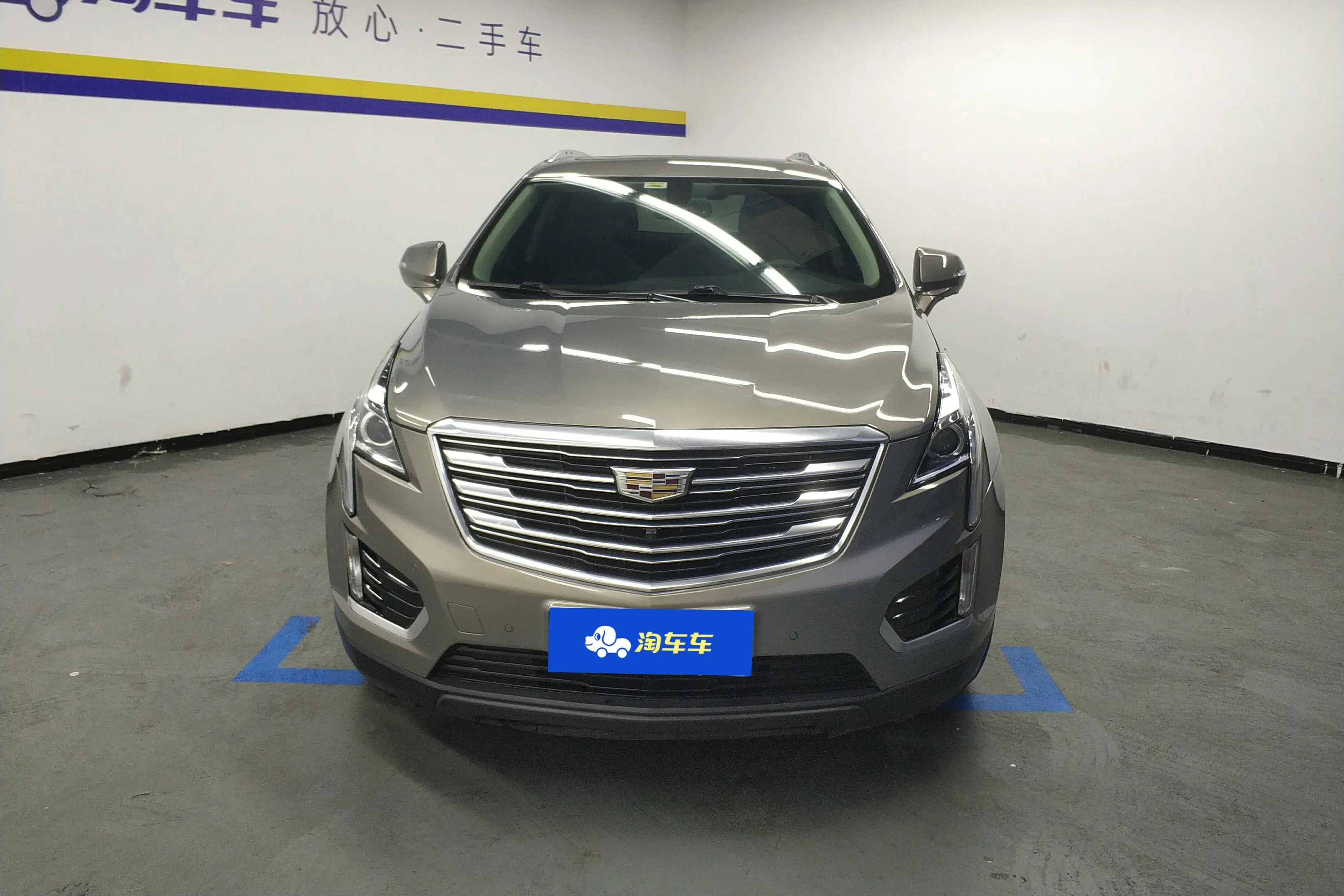Cadillac XT5  из Китая