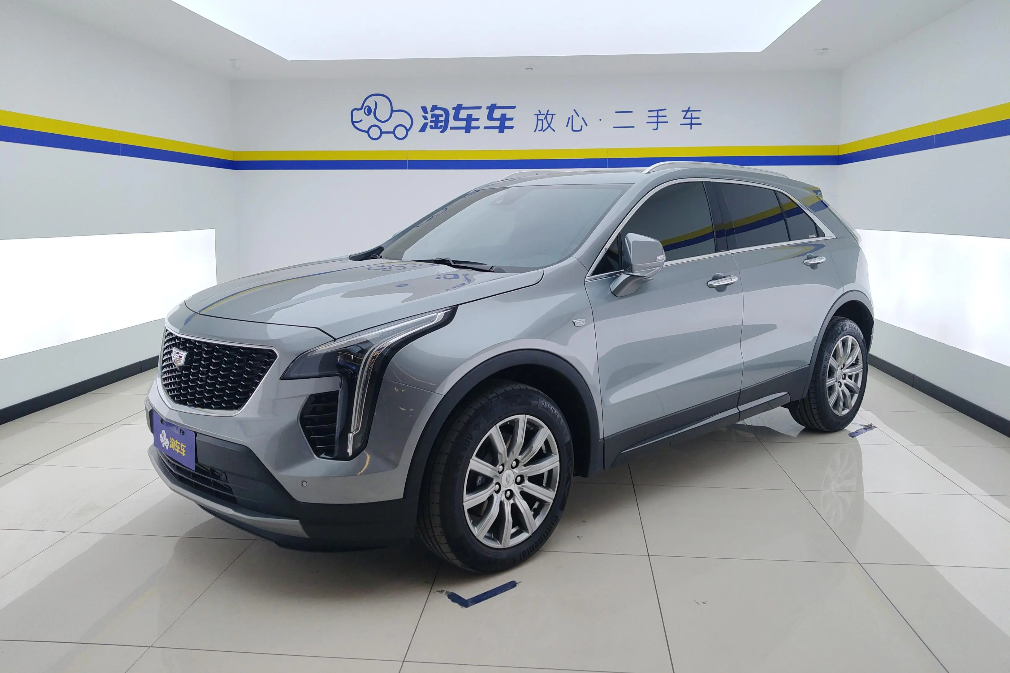 Cadillac XT4  из Китая