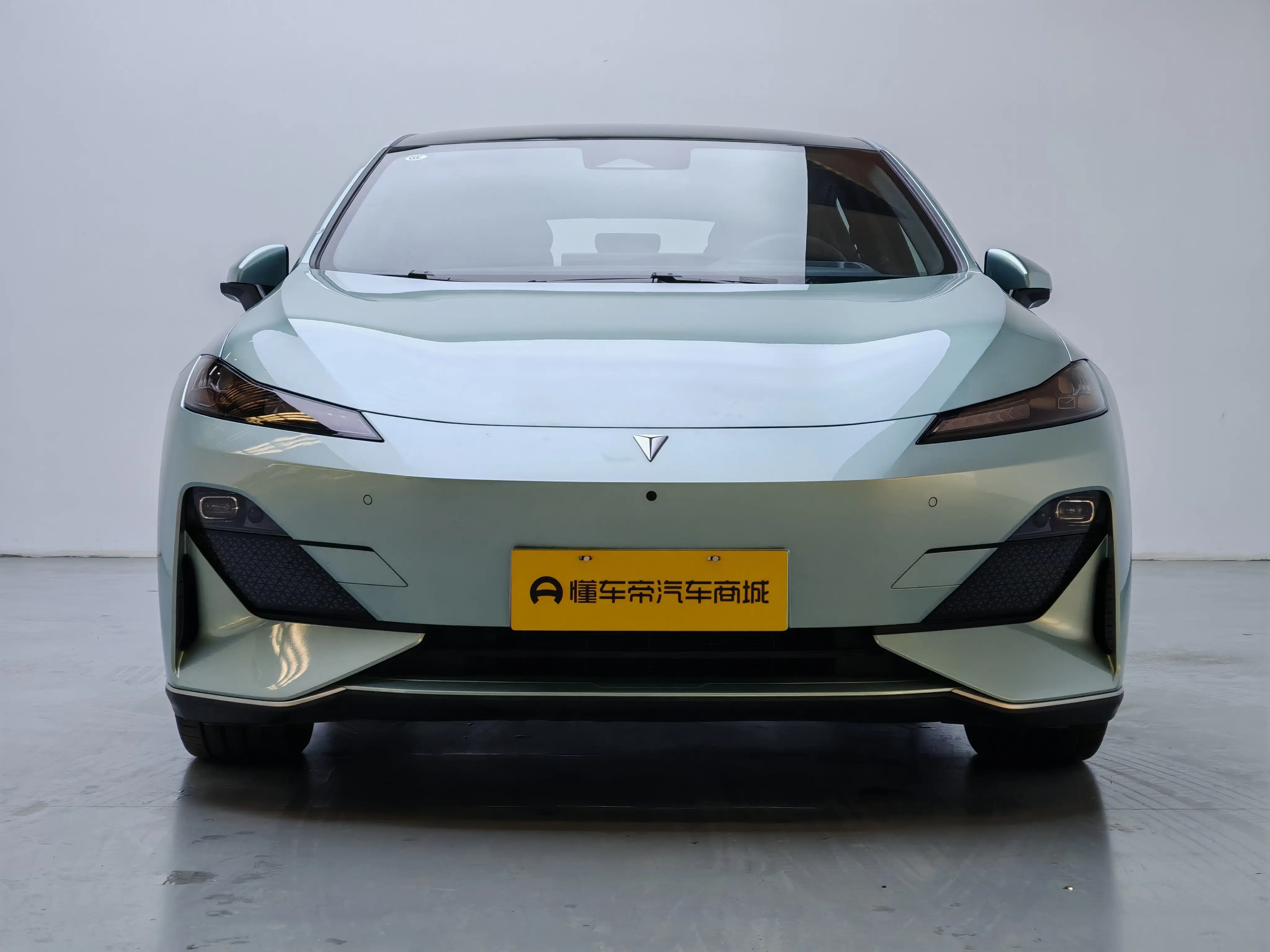 Deepal Dark blue SL03  из Китая