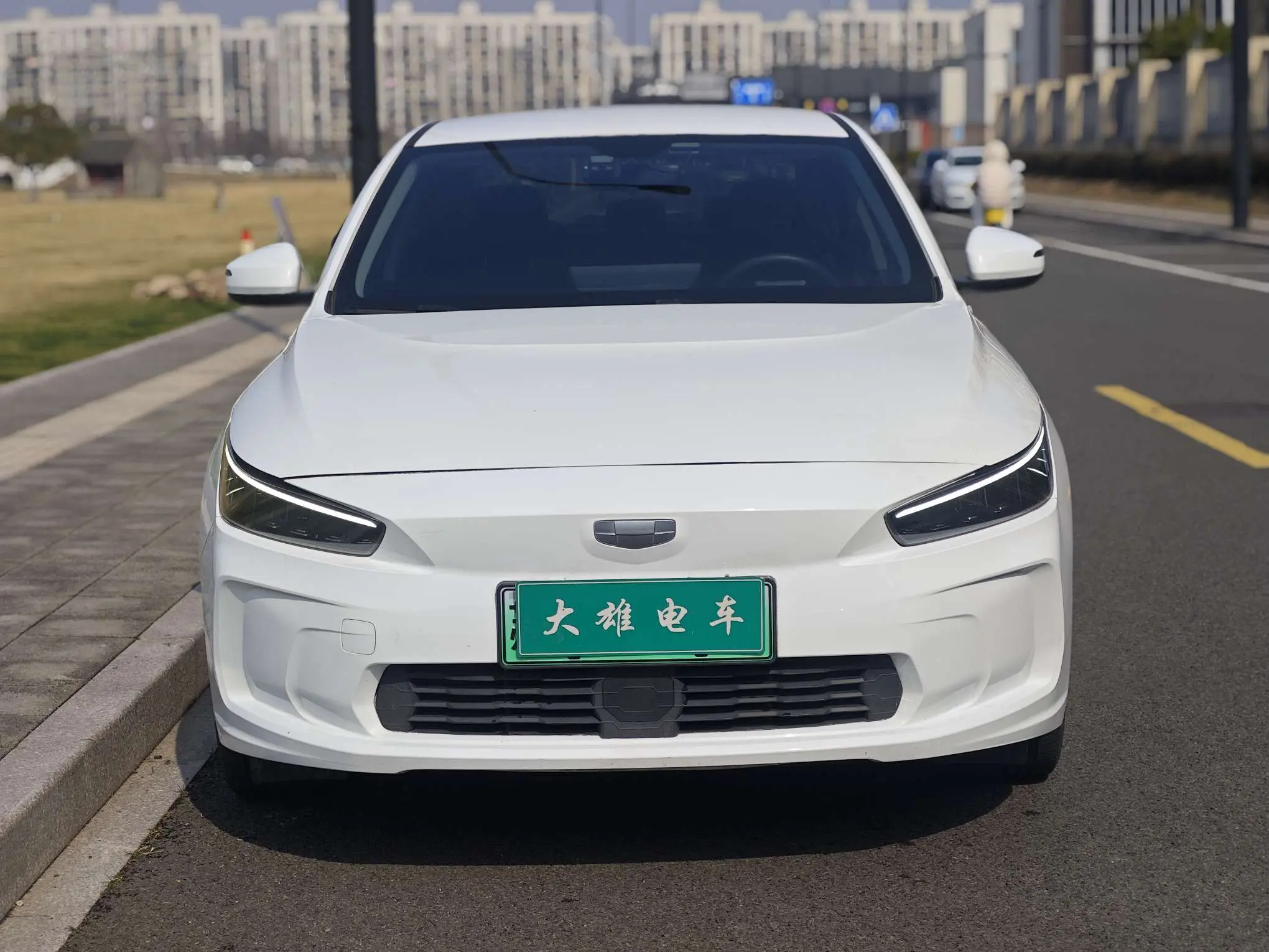 Geely Geometry A  из Китая