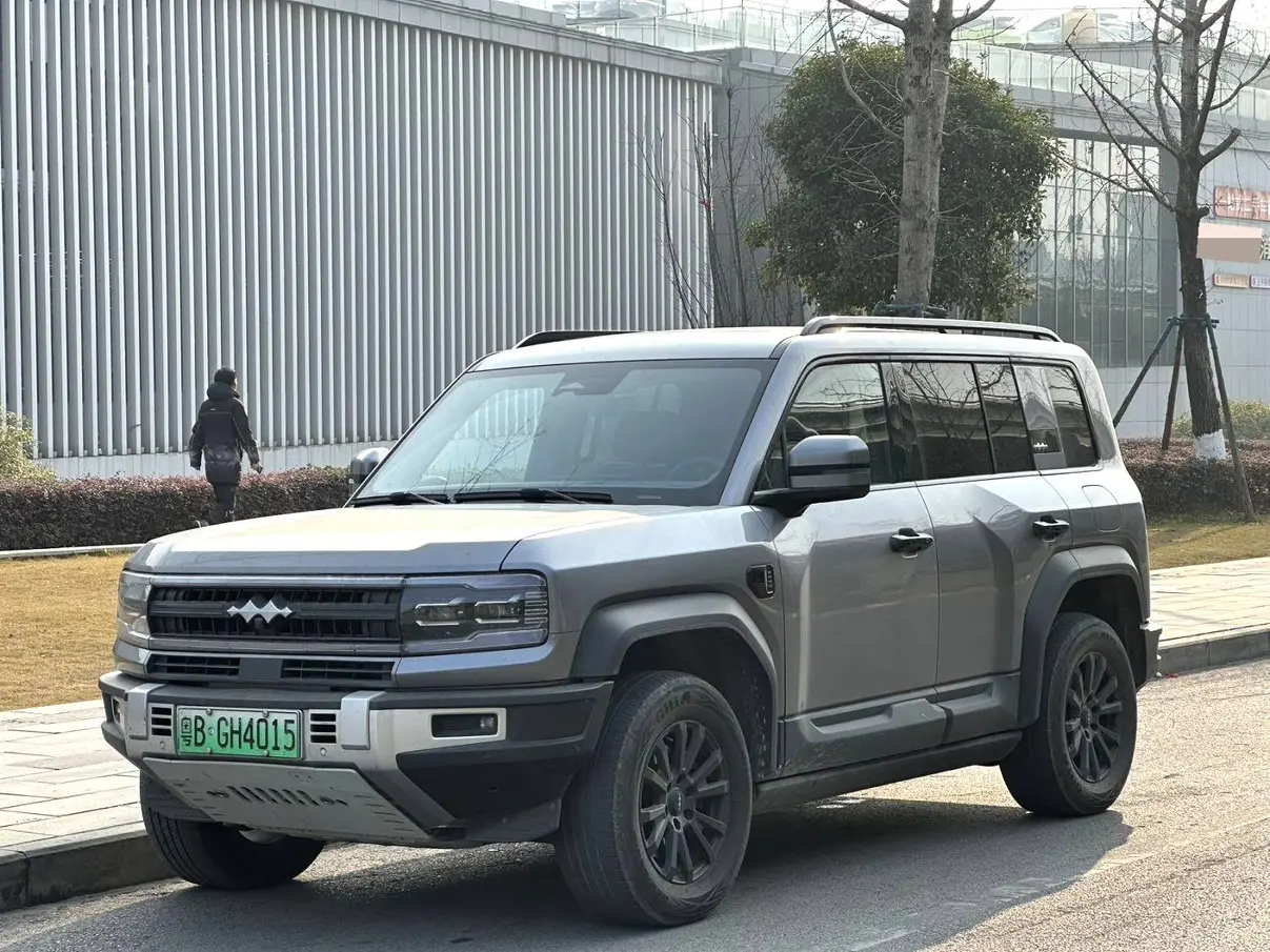 BYD Leopard Leopard 5  из Китая