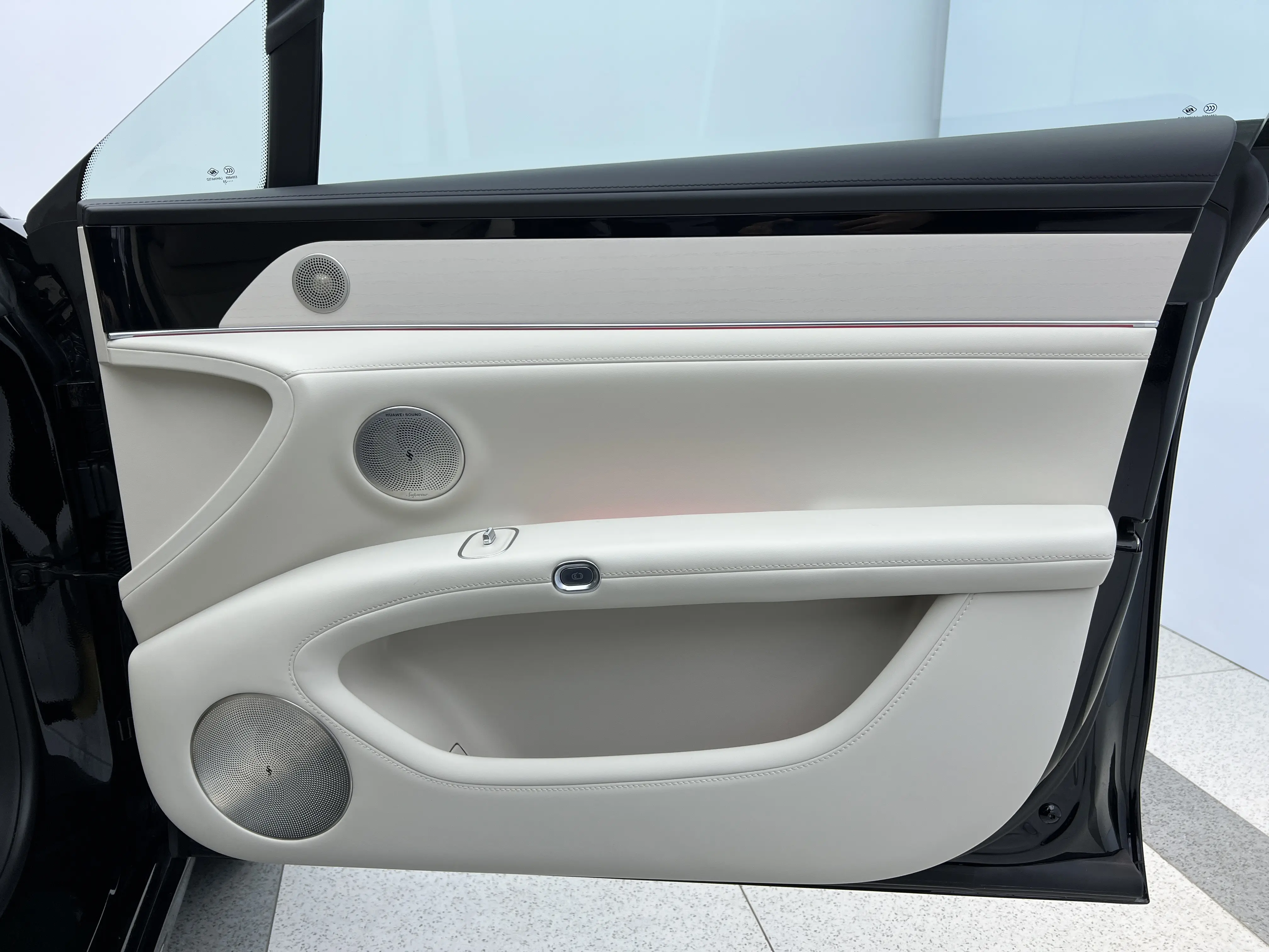 Enjoy the world Enjoy S9  из Китая