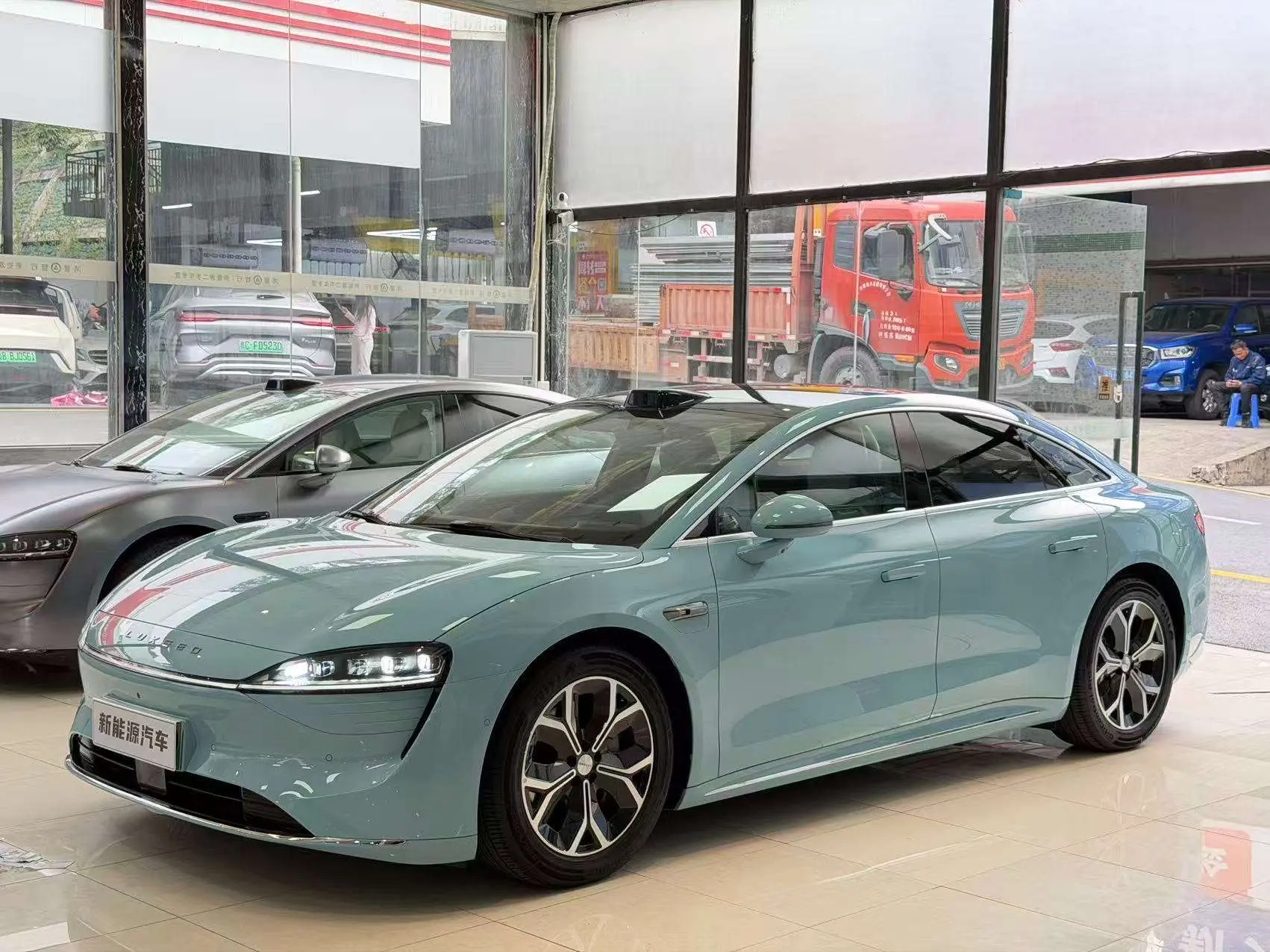 Luxeed SmartS7  из Китая