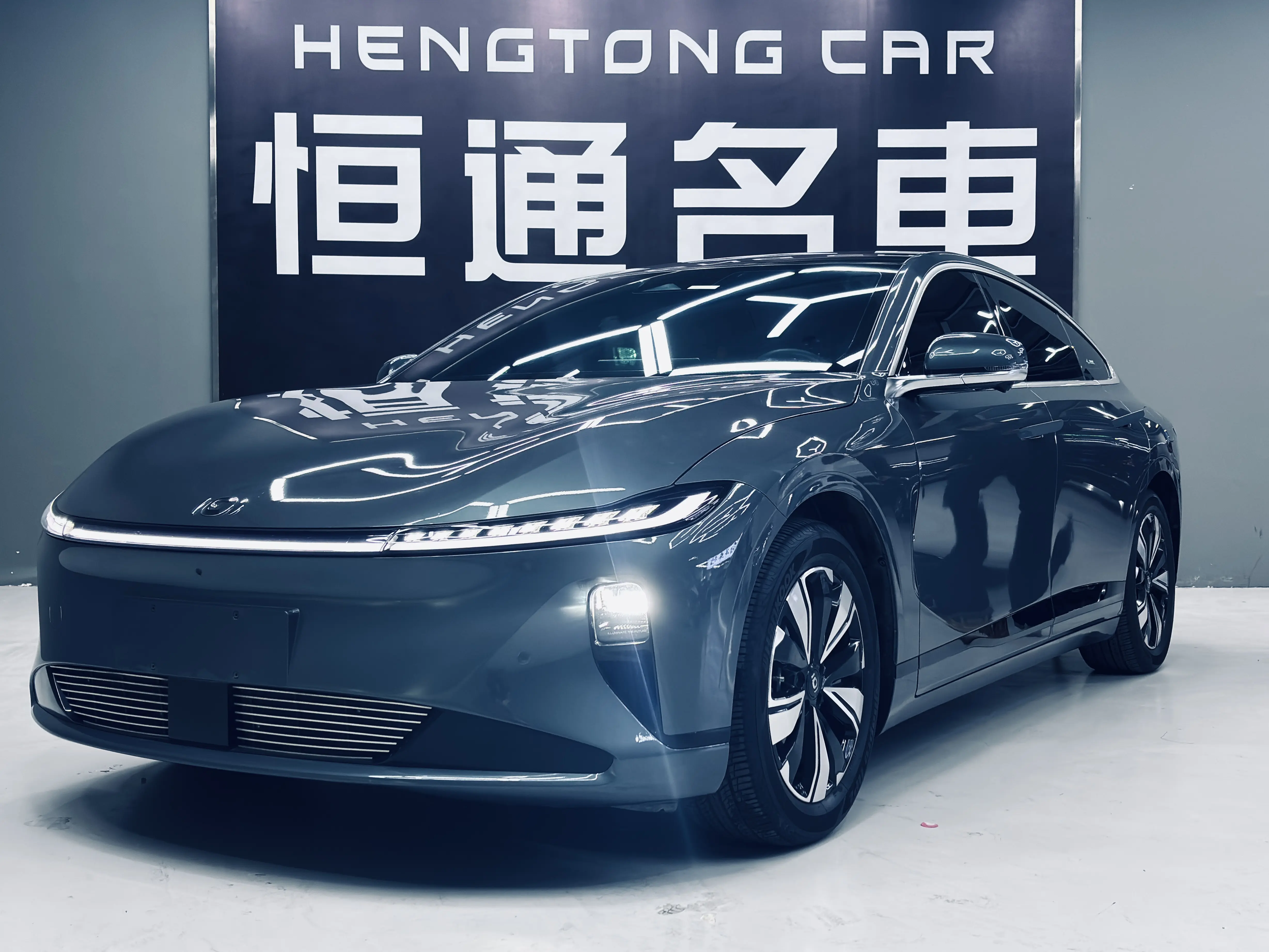 Changan Qiyuan A07  из Китая