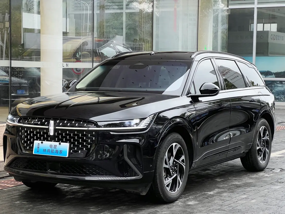 Lincoln Navigator  из Китая