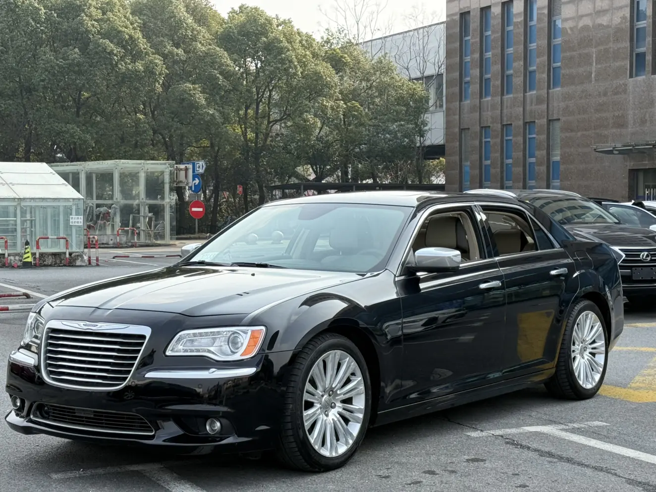 Chrysler 300C  из Китая