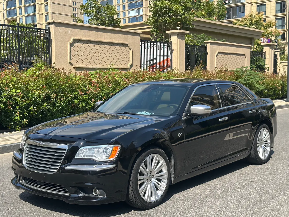 Chrysler 300C  из Китая