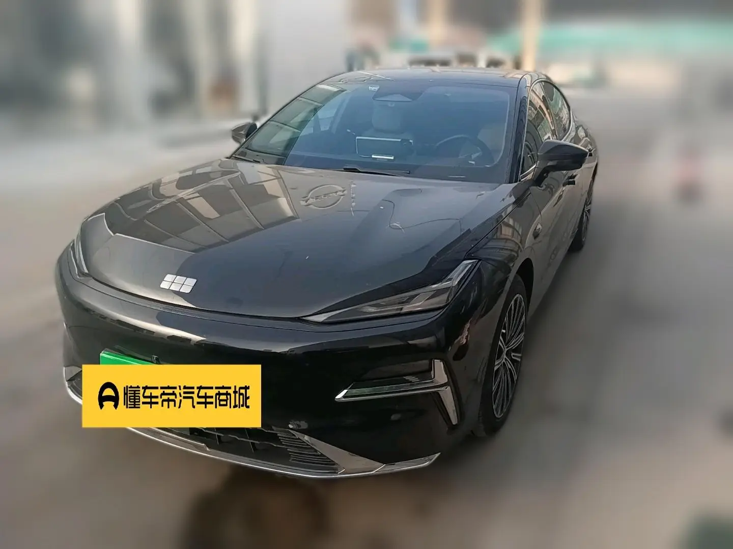 Geely Galaxy Star 8 PHEV  из Китая