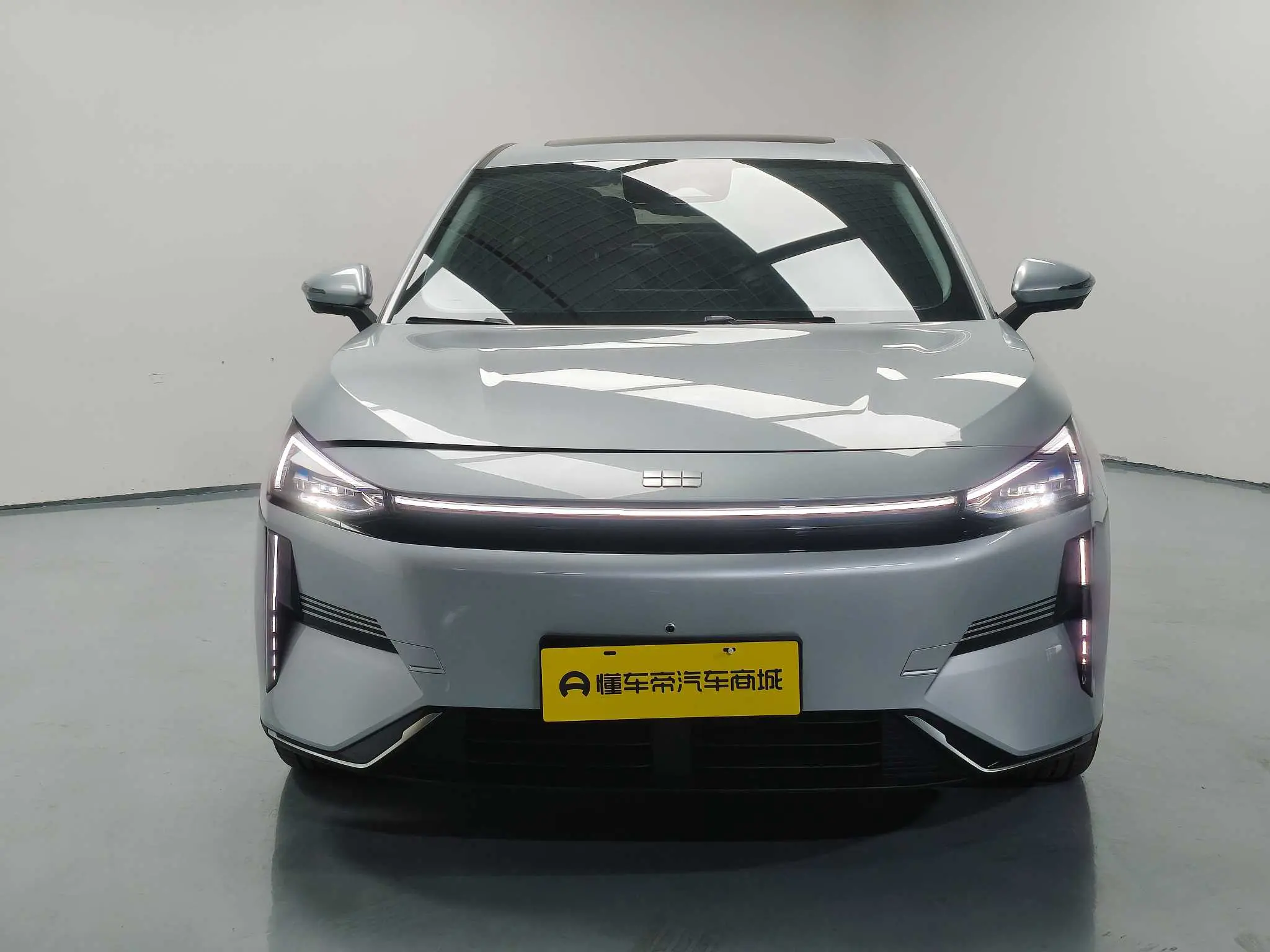 Geely Galaxy L6  из Китая