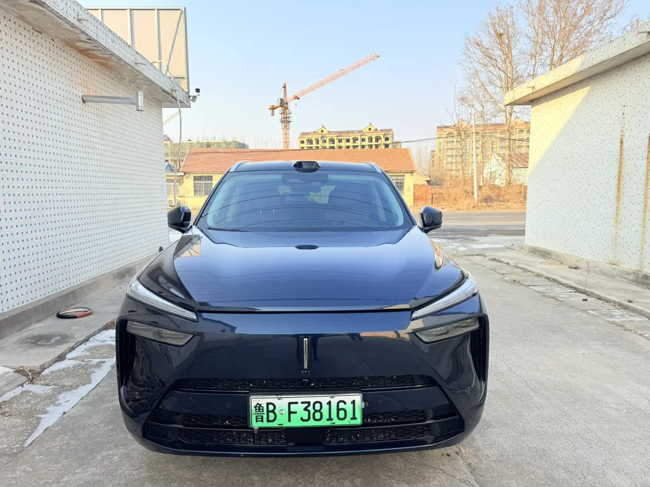 Wey Blue Mountain  из Китая