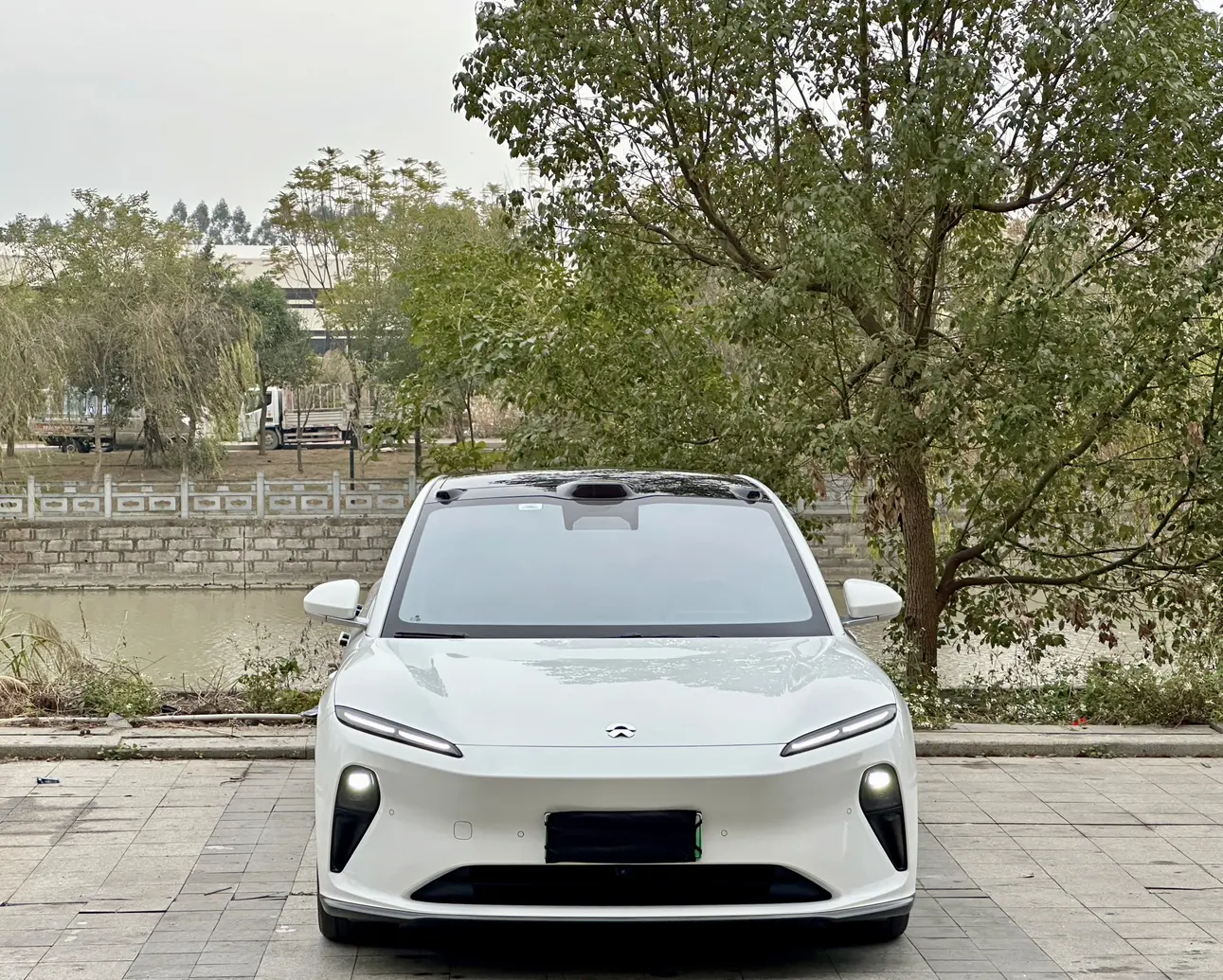NIO ET5T  из Китая