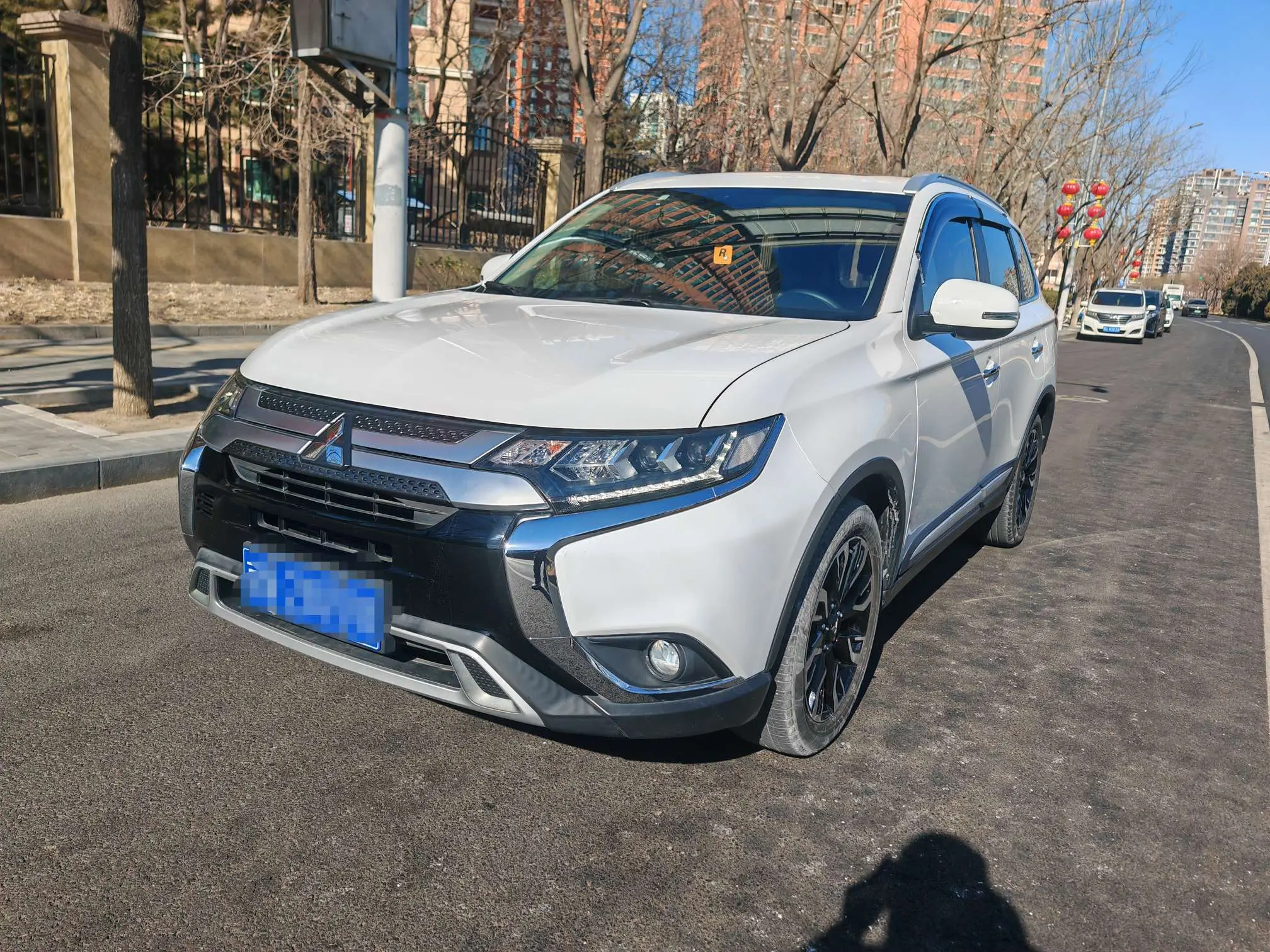 Mitsubishi Outlander  из Китая