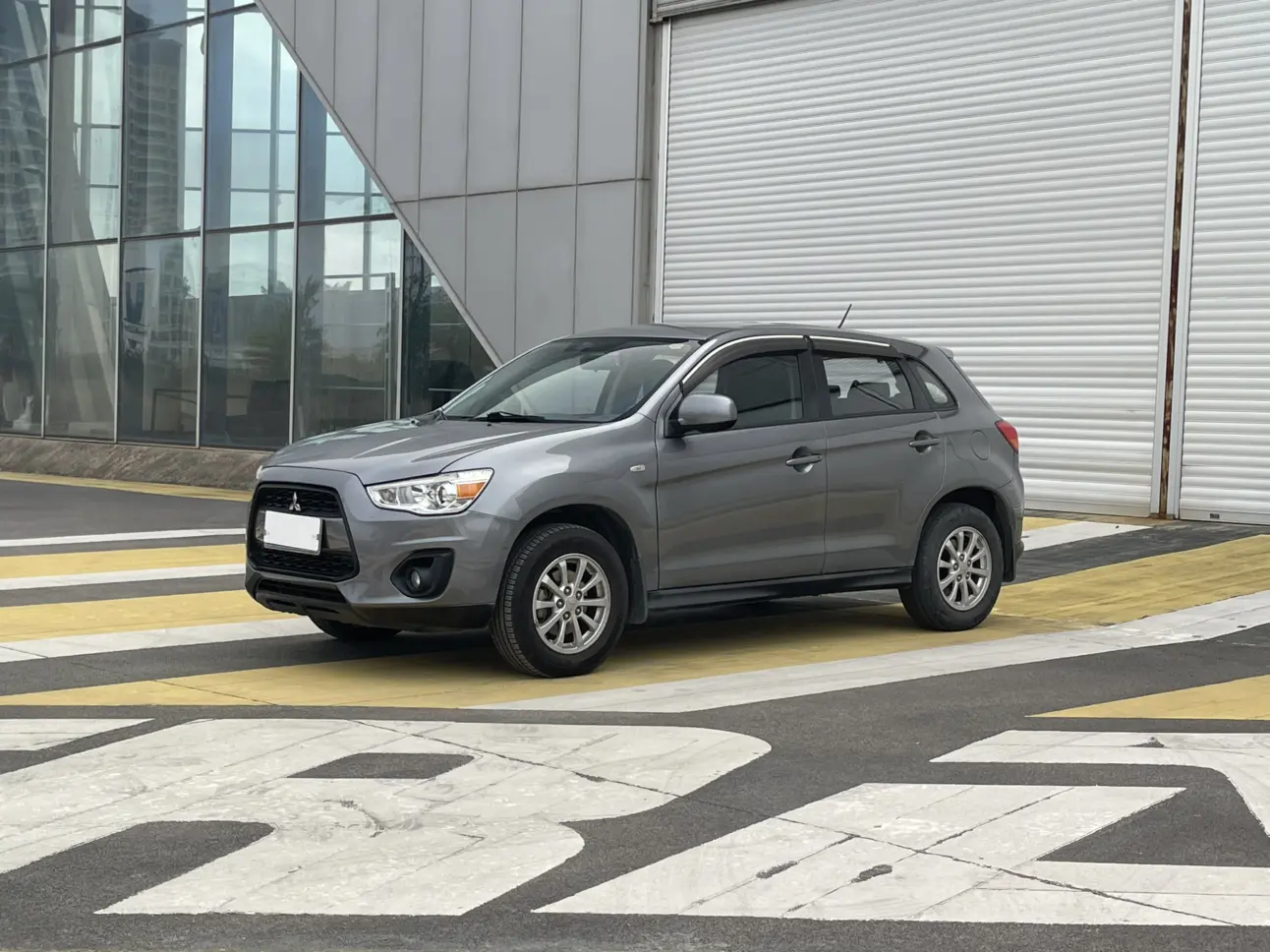 Mitsubishi Jinxuan ASX  из Китая
