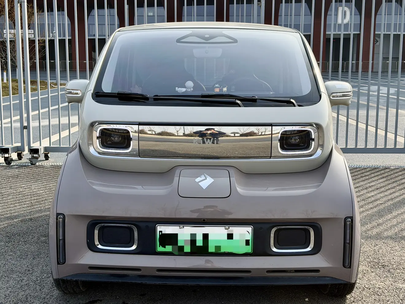 Baojun KiWi EV  из Китая