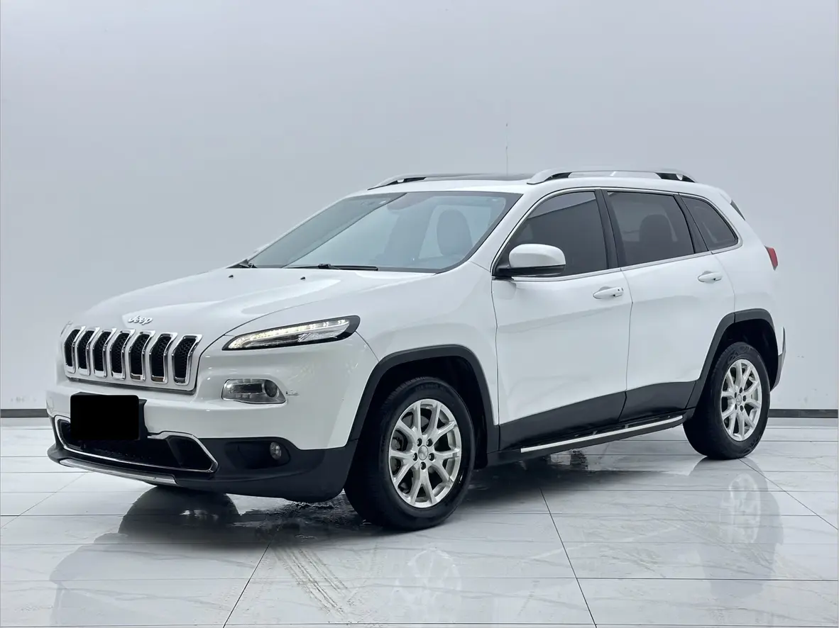 Jeep Cherokee  из Китая