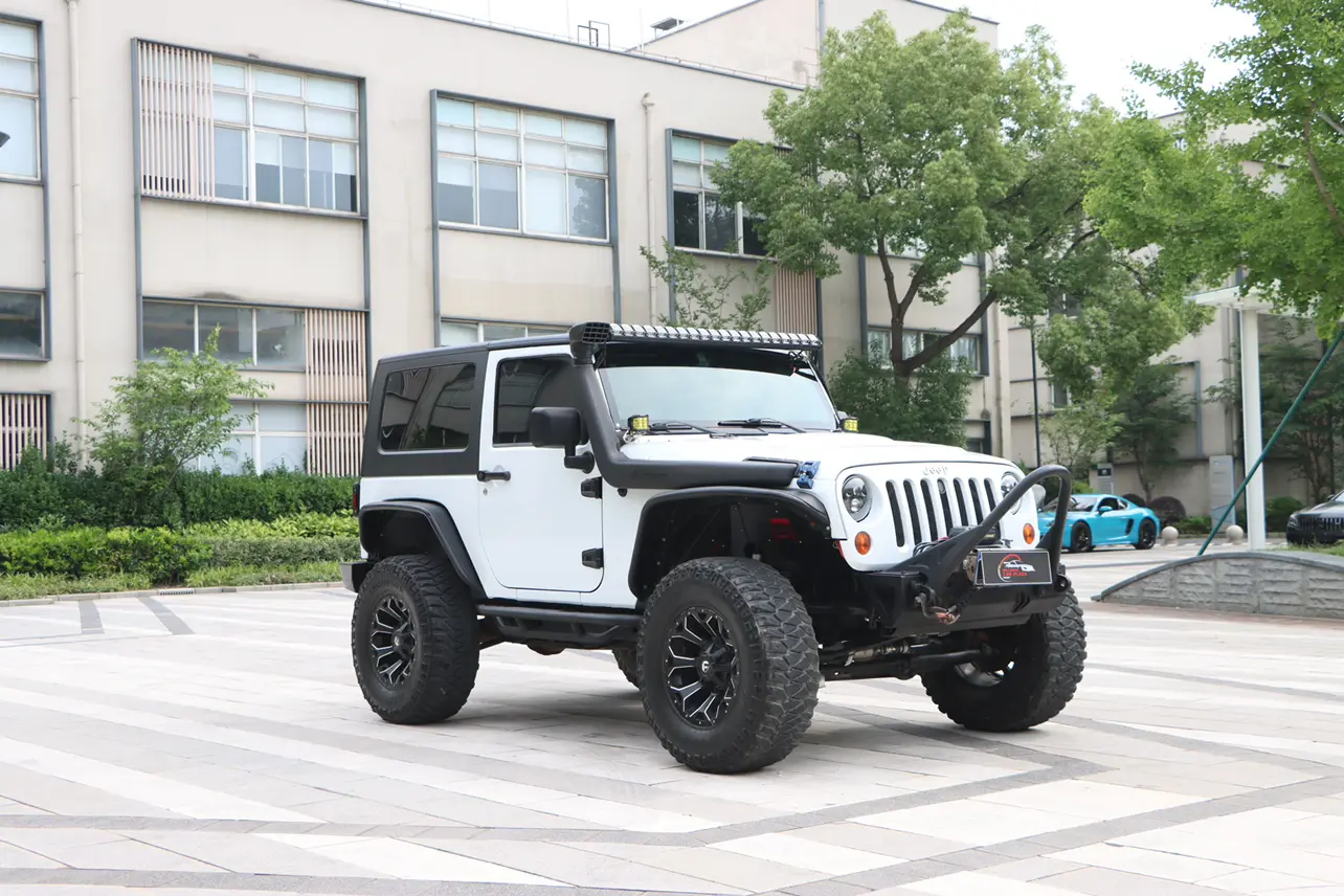 Jeep Wrangler  из Китая