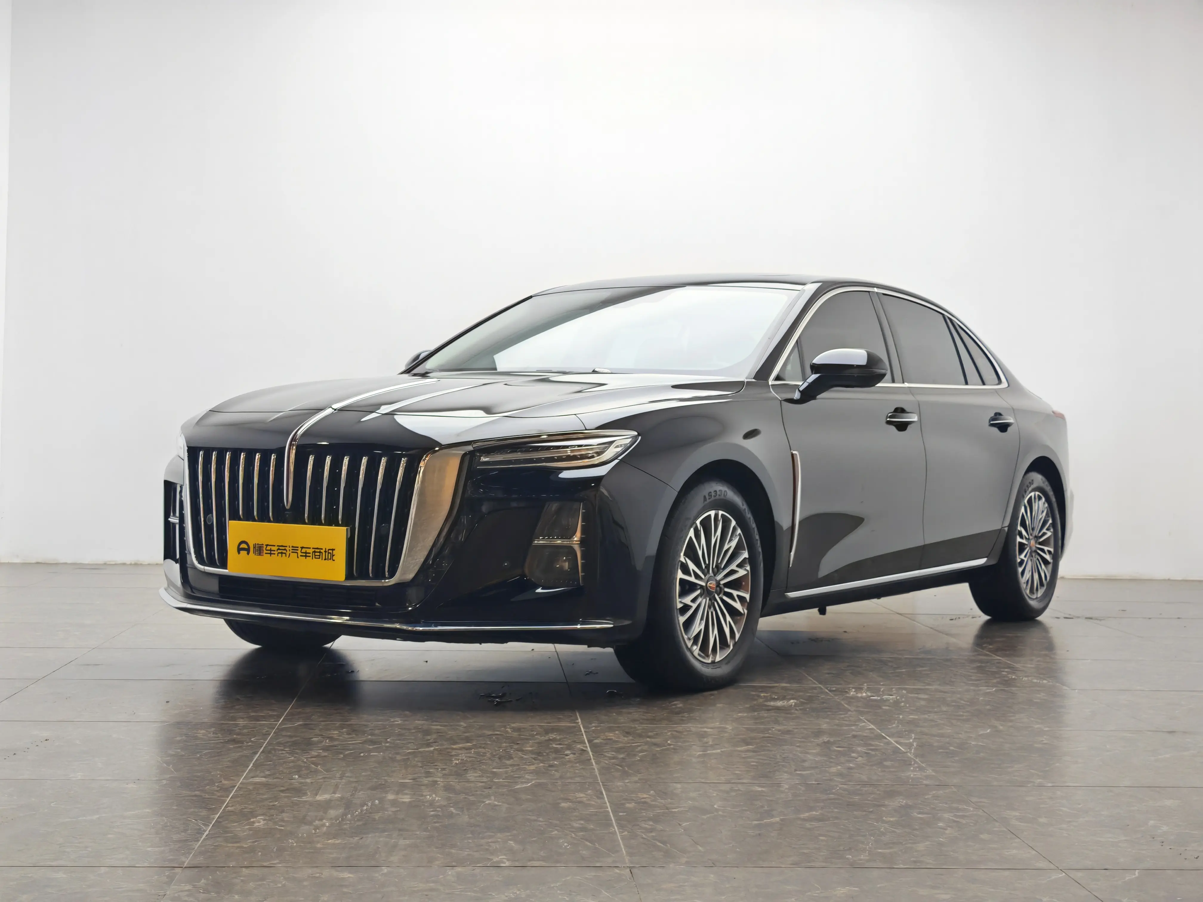 Hongqi H5  из Китая