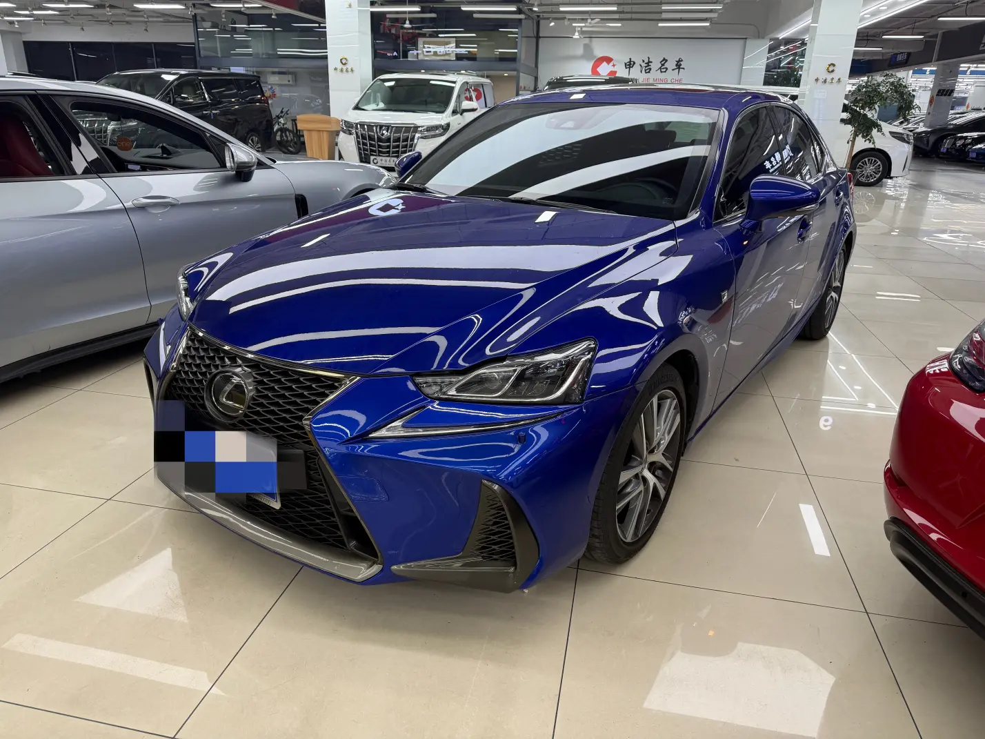 Lexus IS  из Китая