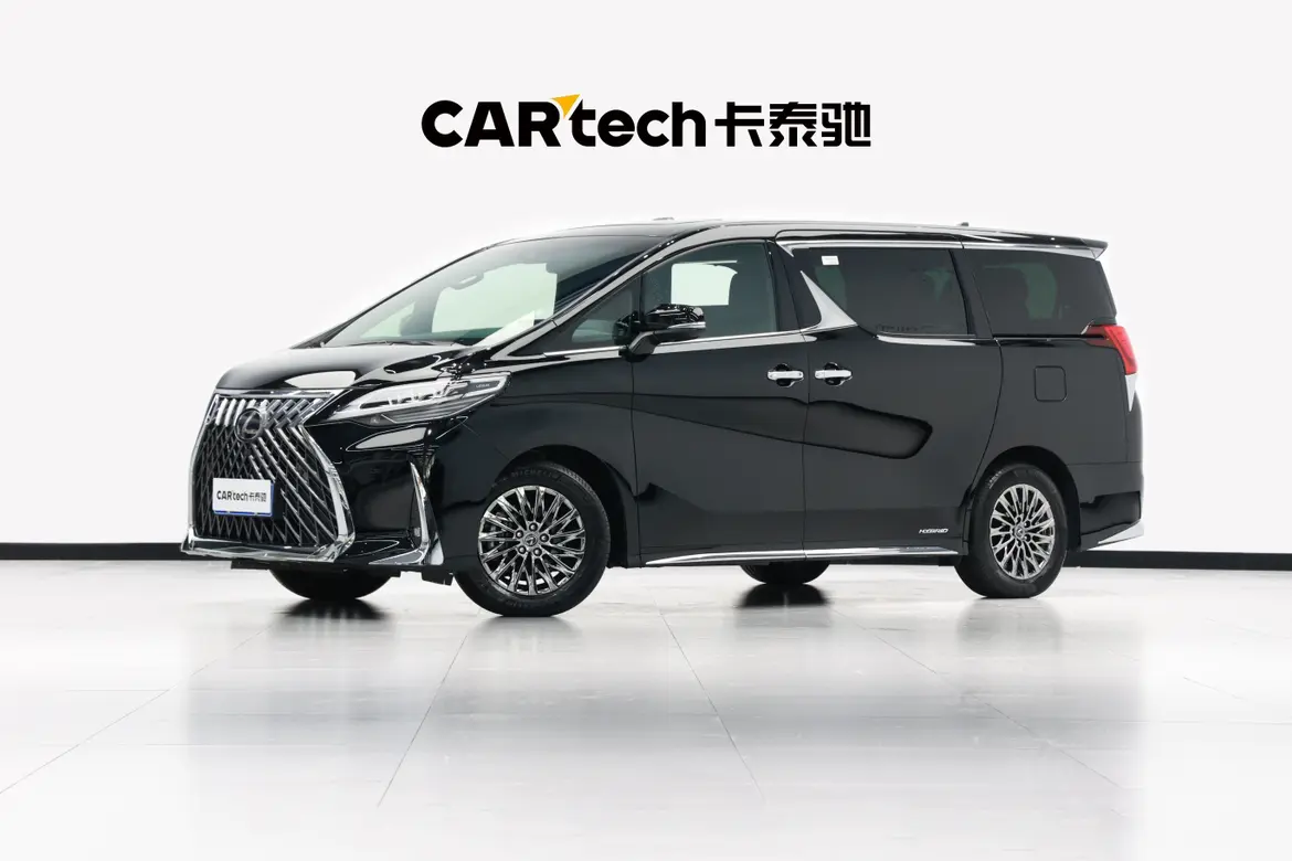 Lexus LM  из Китая