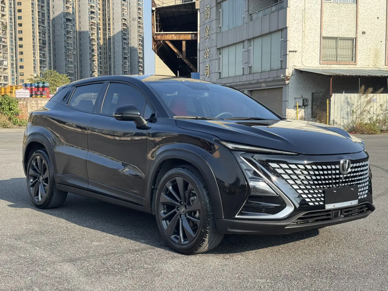 Changan UNI-T  из Китая