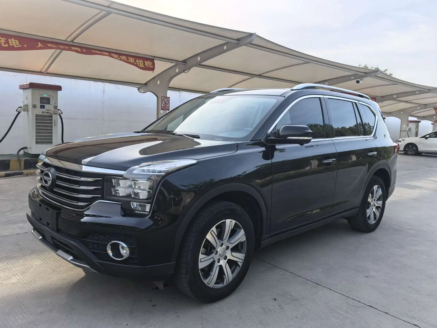 GAC Trumpchi GS7  из Китая