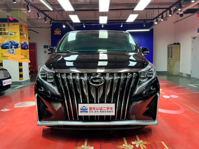 GAC Trumpchi M8  из Китая