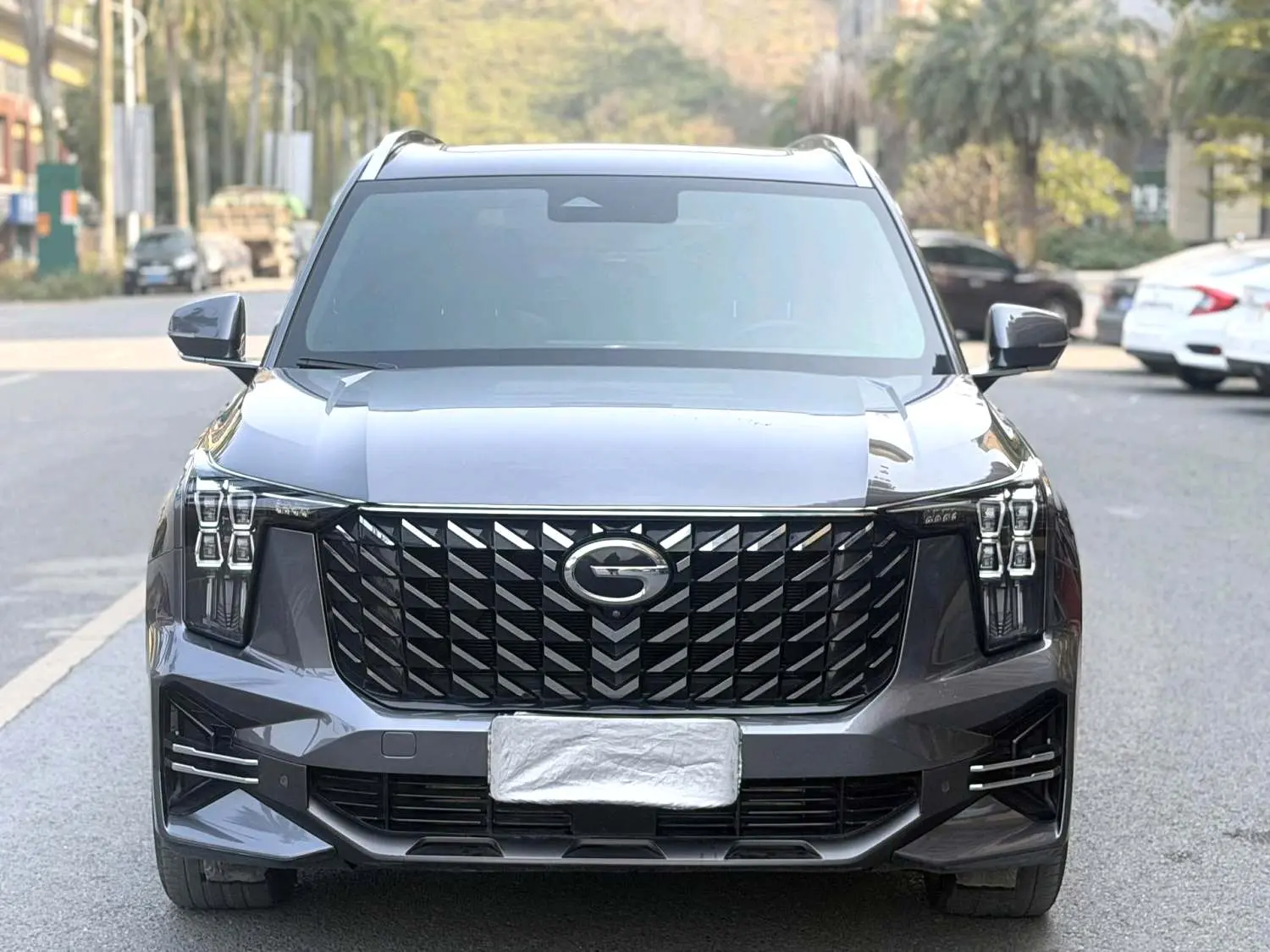 GAC Trumpchi GS8  из Китая