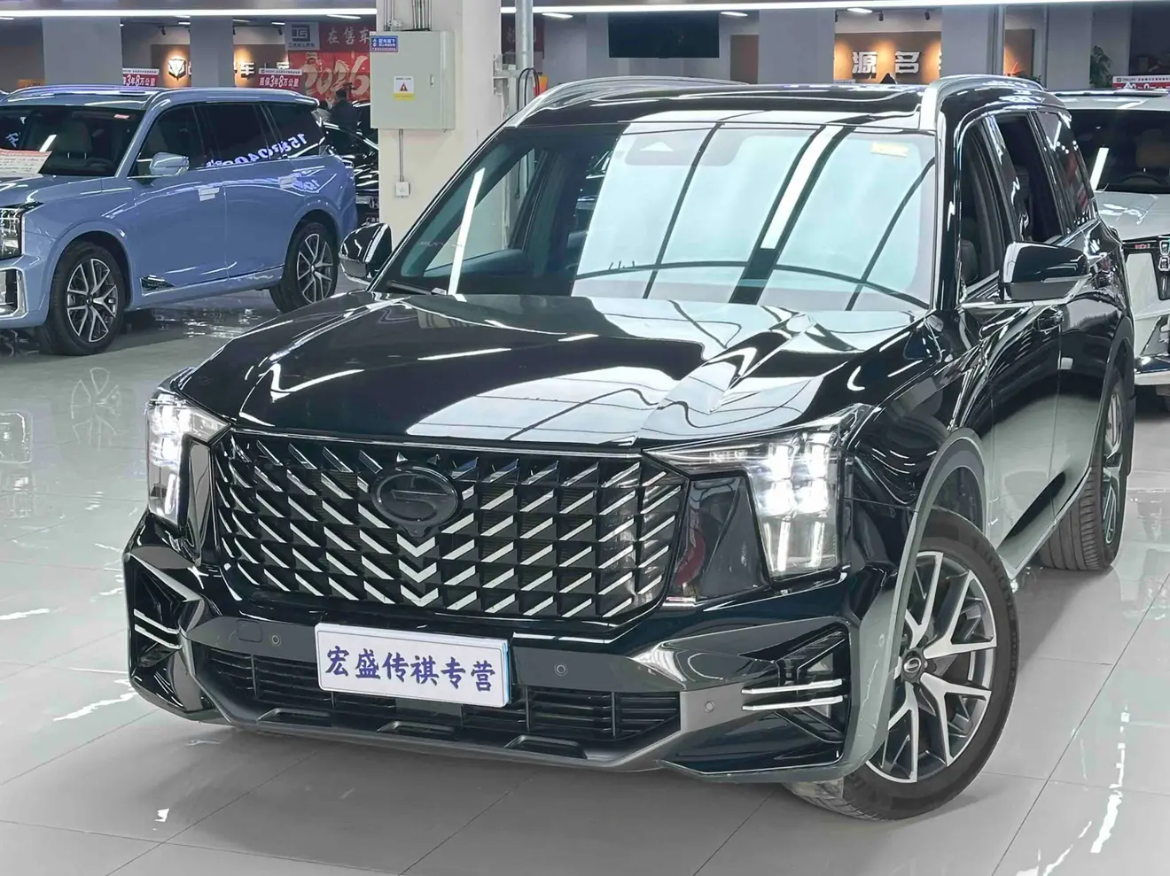 GAC Trumpchi GS8  из Китая