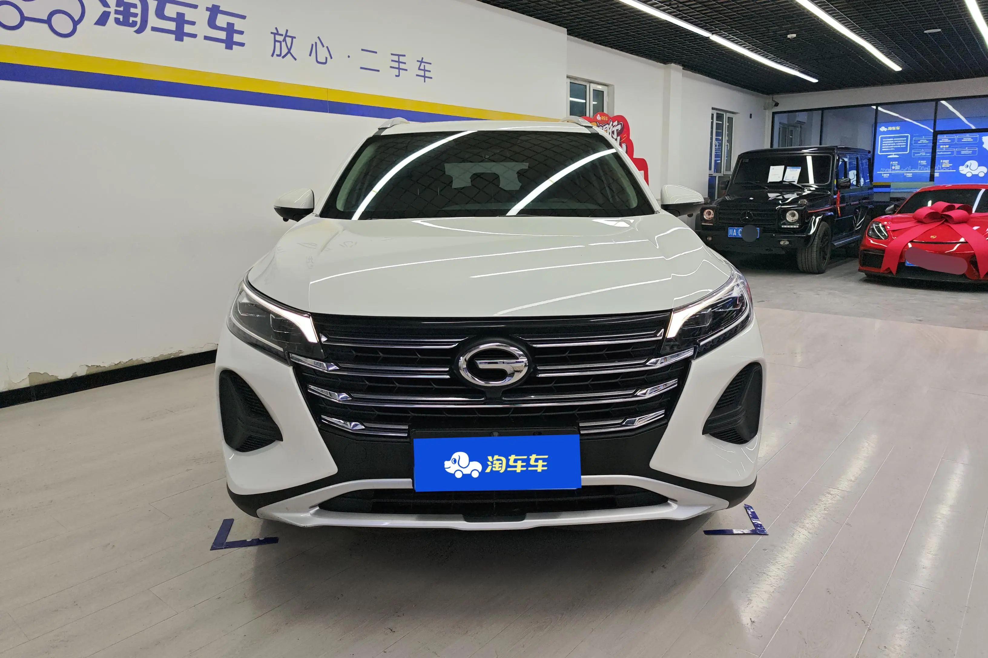 GAC Trumpchi GS4  из Китая