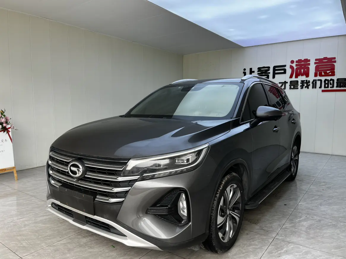 GAC Trumpchi GS4  из Китая