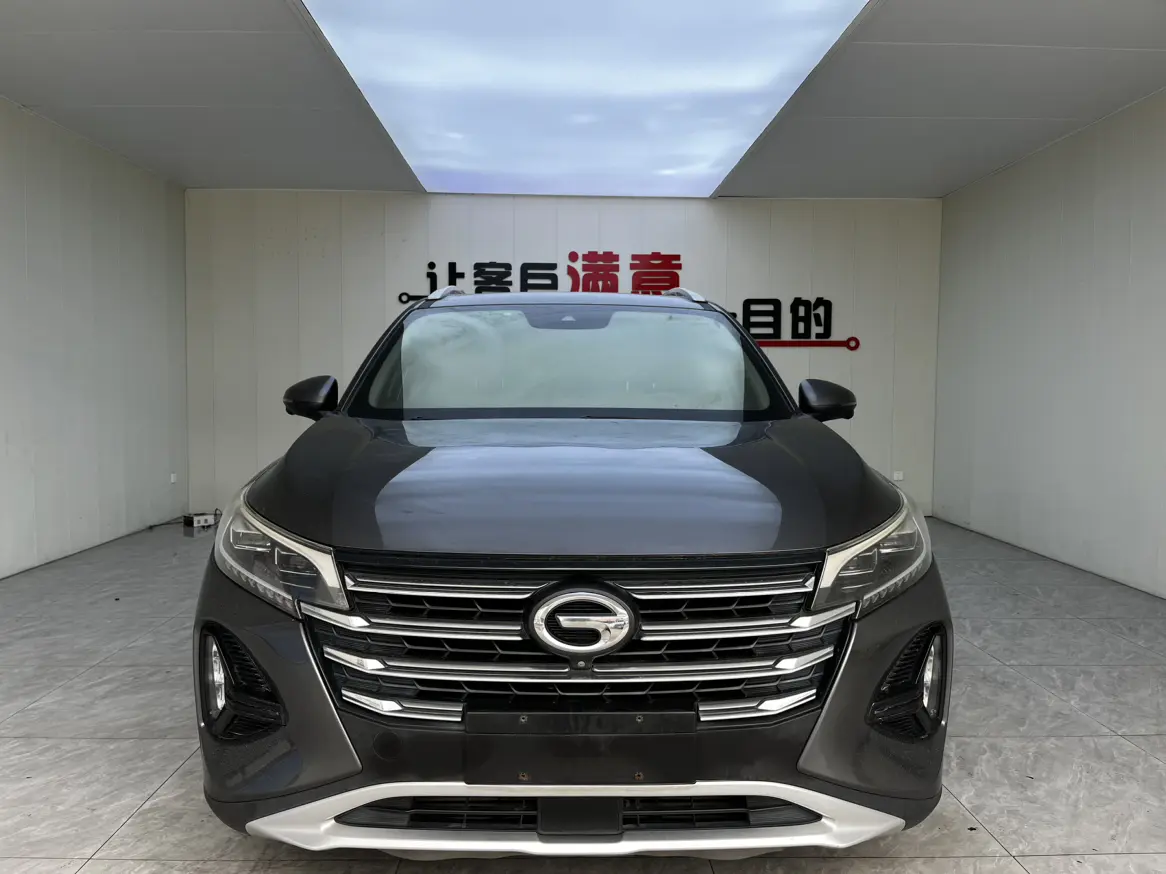 GAC Trumpchi GS4  из Китая