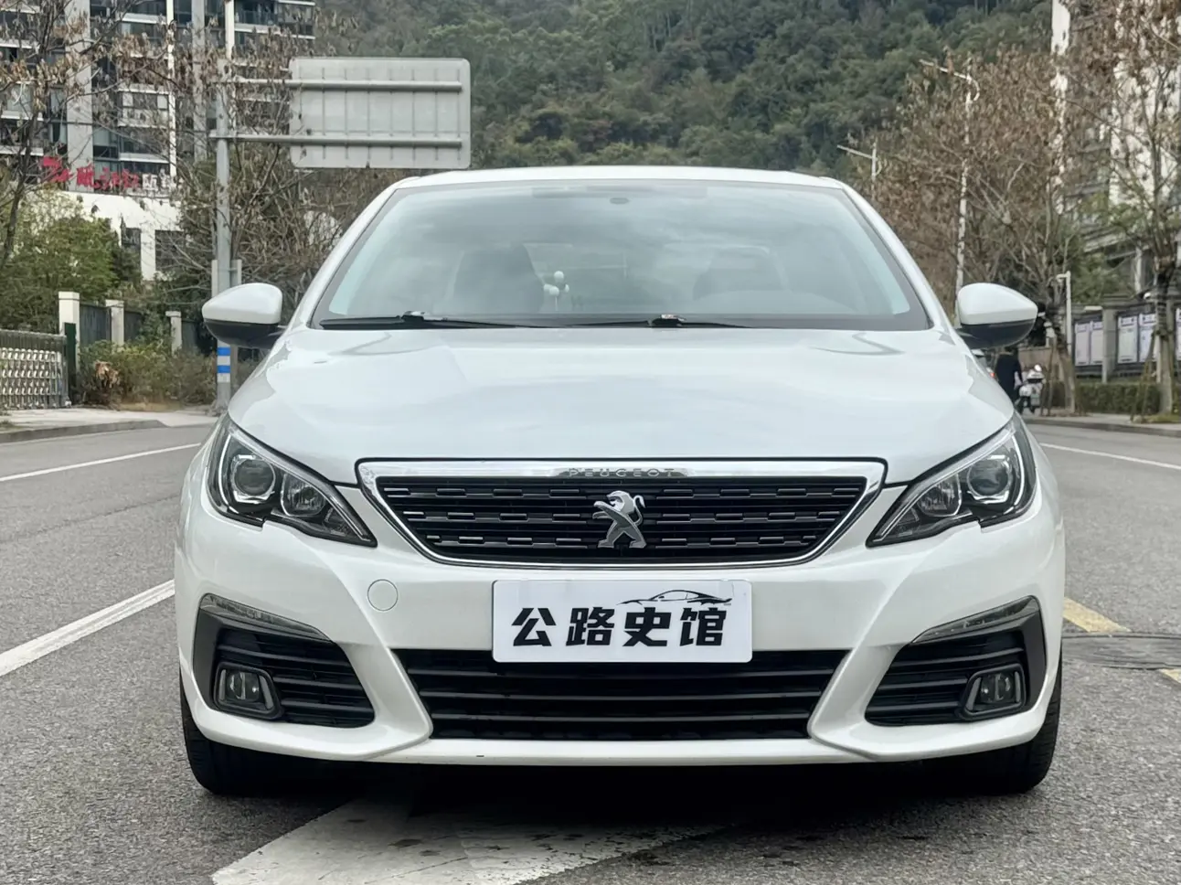 Peugeot 308  из Китая