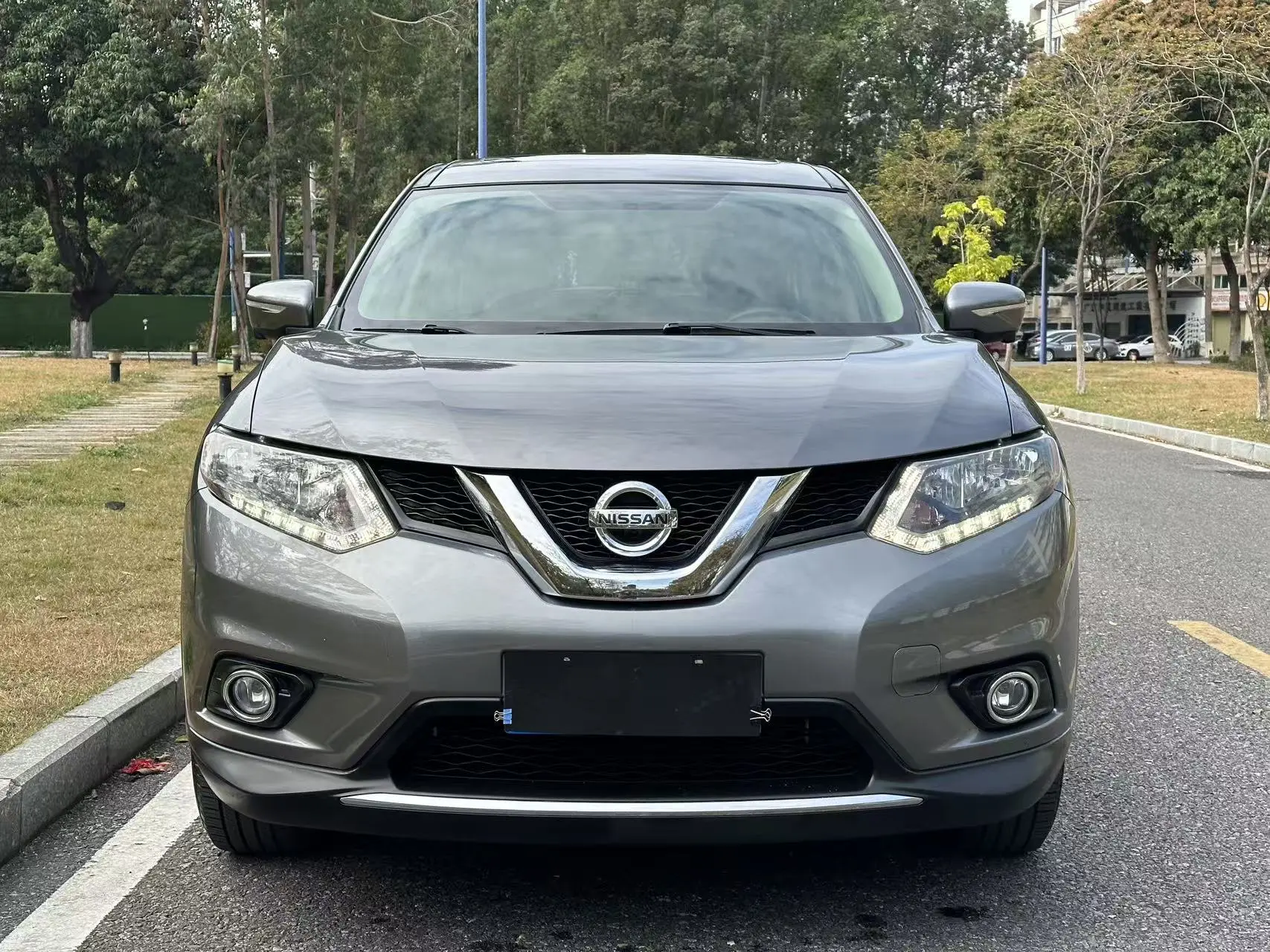 Nissan X-Trail (Qijun)  из Китая
