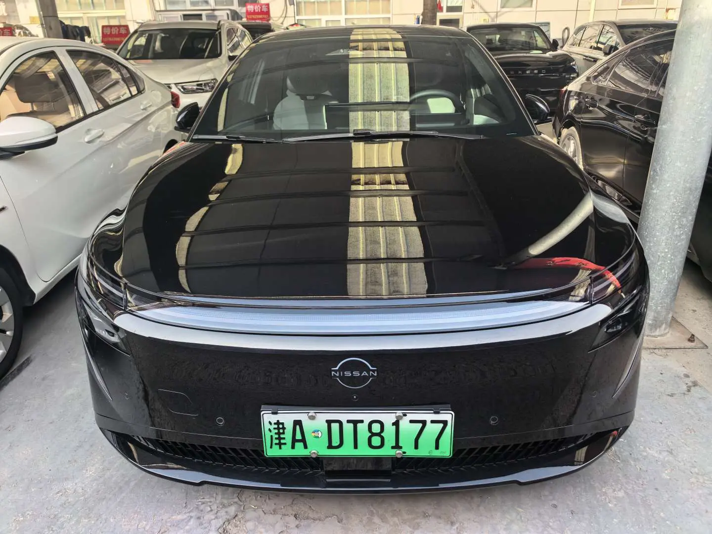 Nissan N7  из Китая