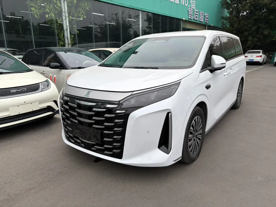 BYD Summer  из Китая